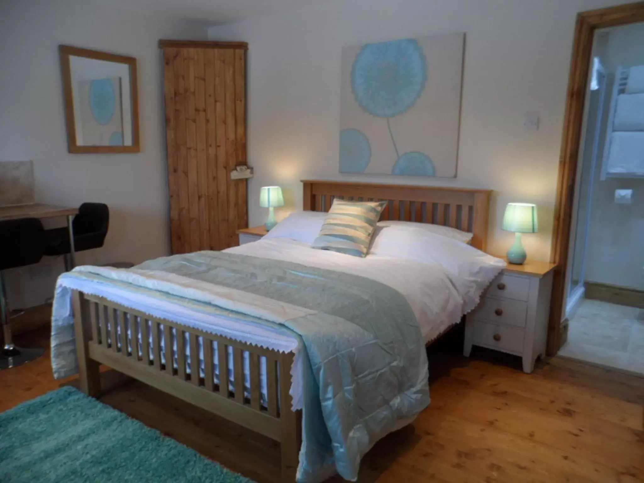 Bedroom, Bed in The Stables - Deer Park Farm