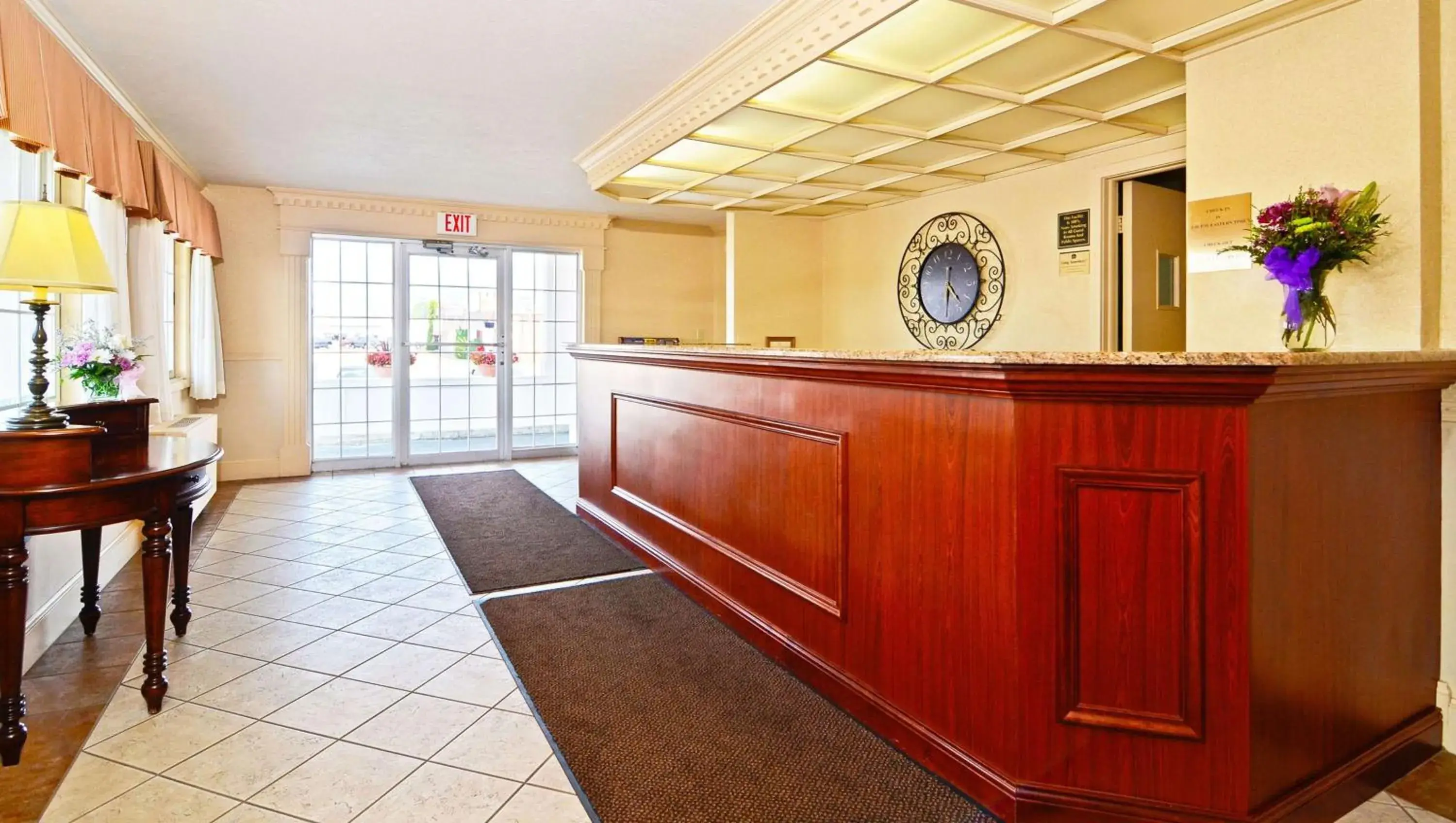 Lobby or reception, Lobby/Reception in Magnuson Grand Pioneer Inn And Suites