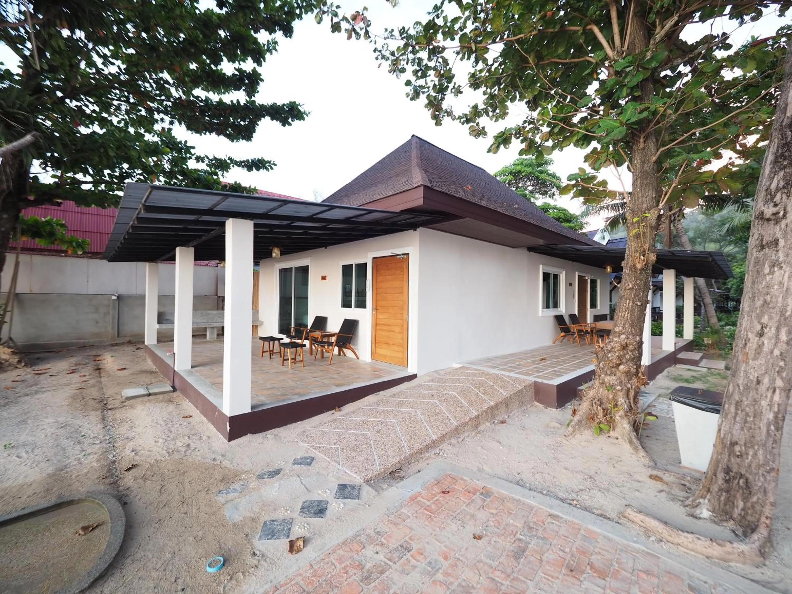 Southern Lanta Resort