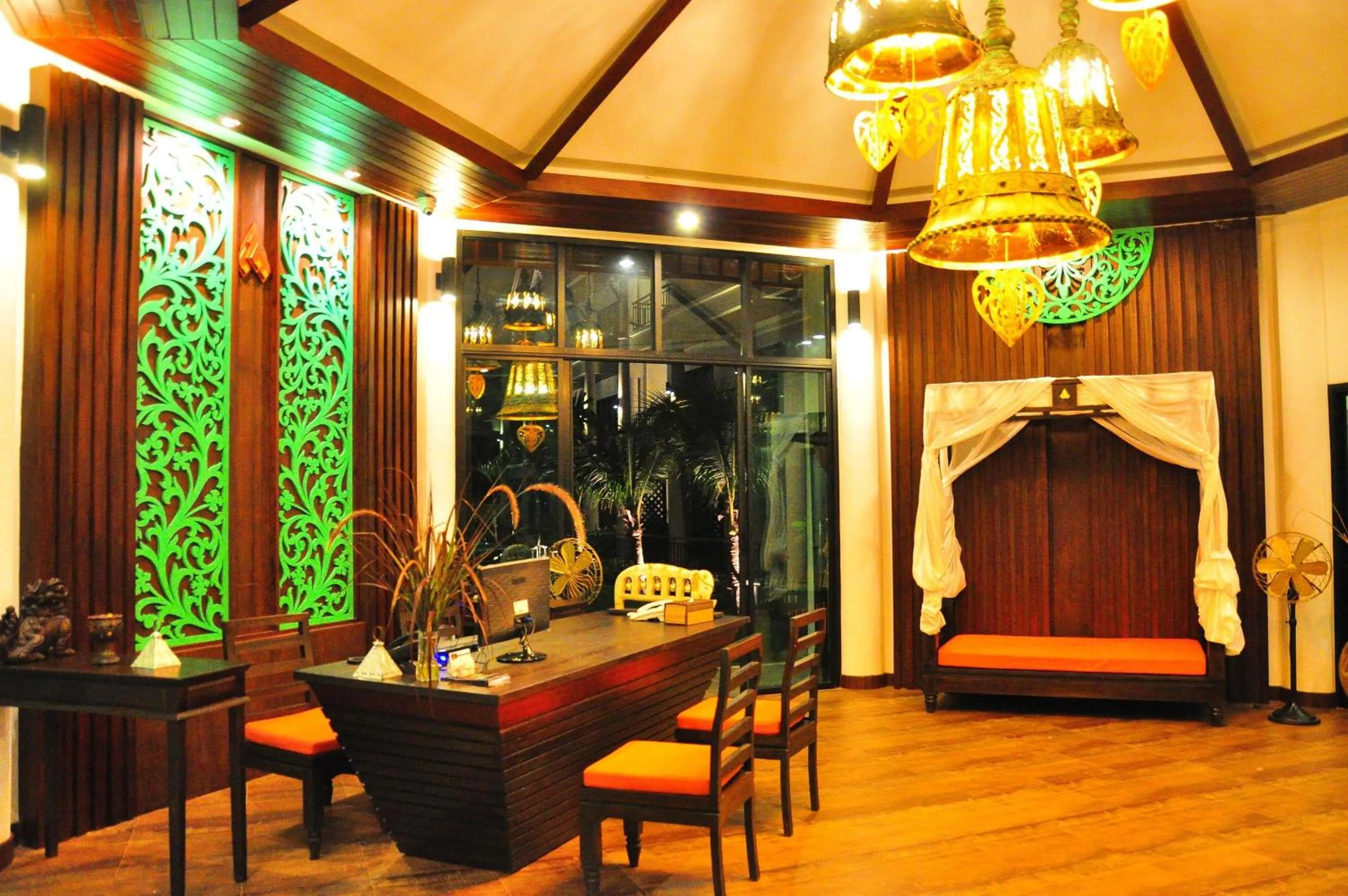 Bed in Navatara Phuket Resort