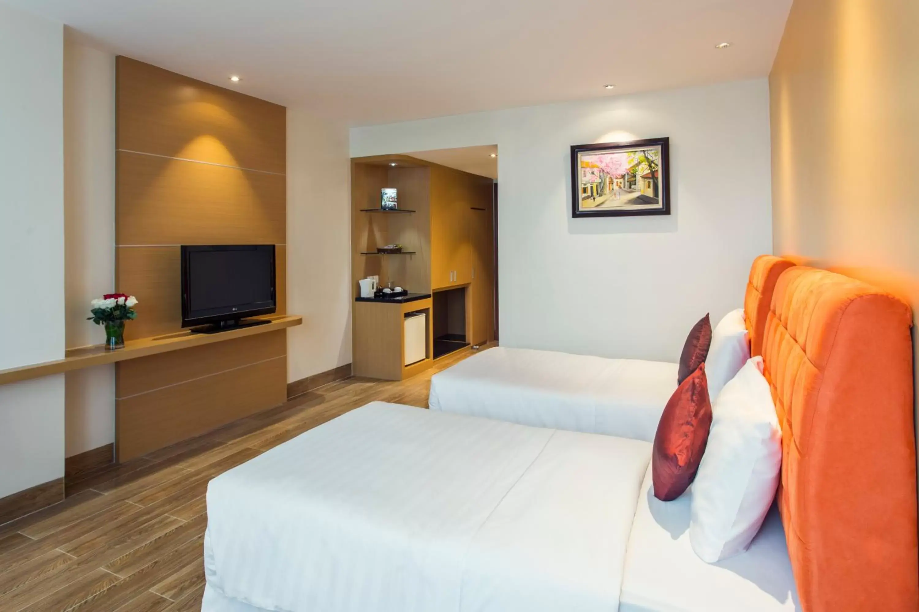 Bed in Fortuna Hotel Hanoi