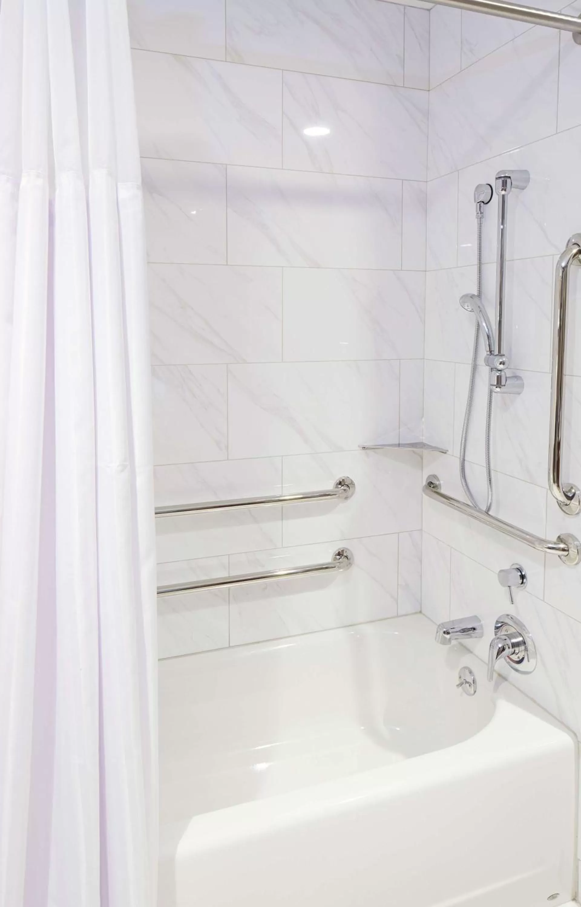 Bathroom in Hilton Garden Inn Phoenix Downtown