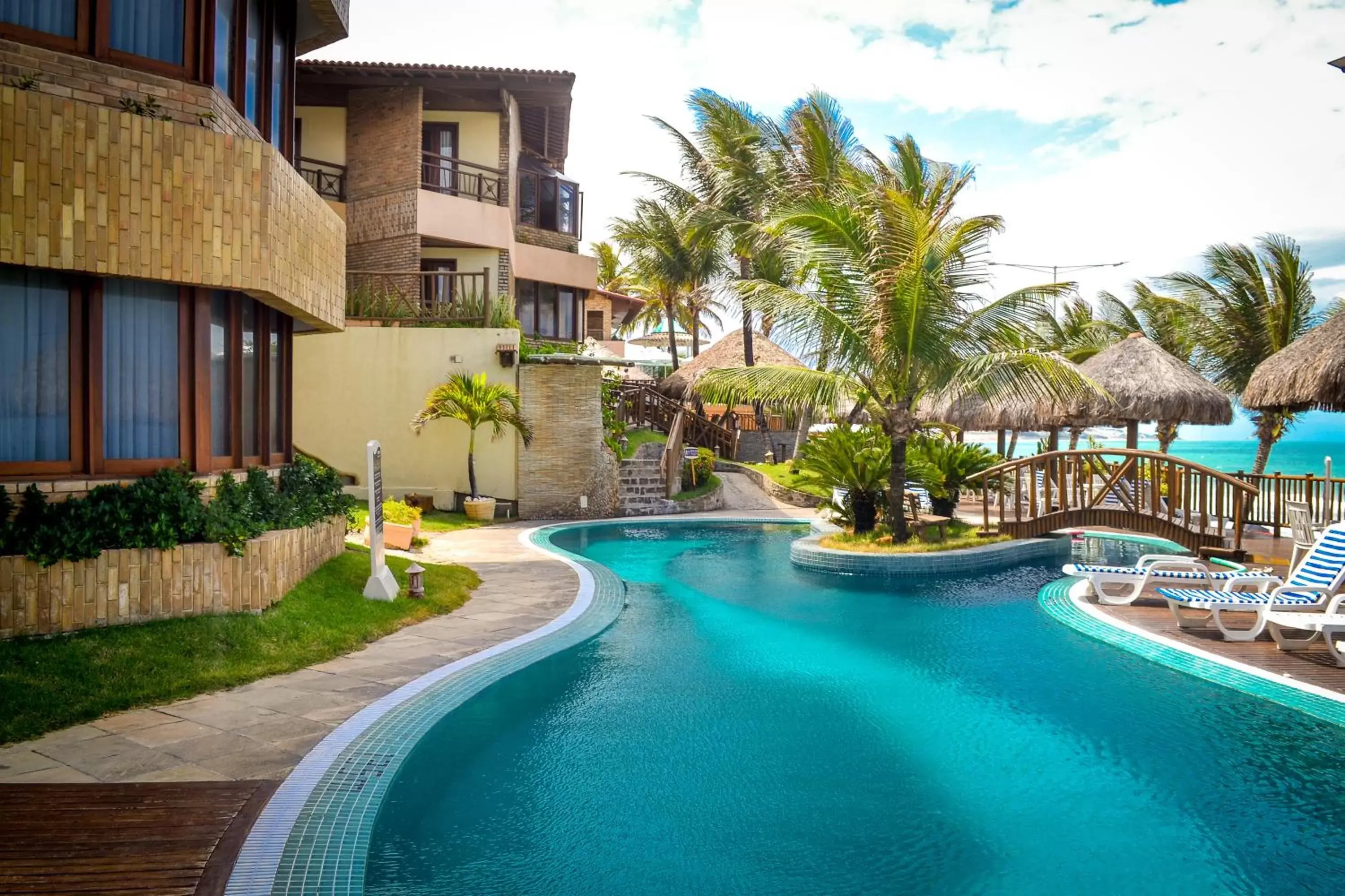 Swimming Pool in Visual Praia Hotel