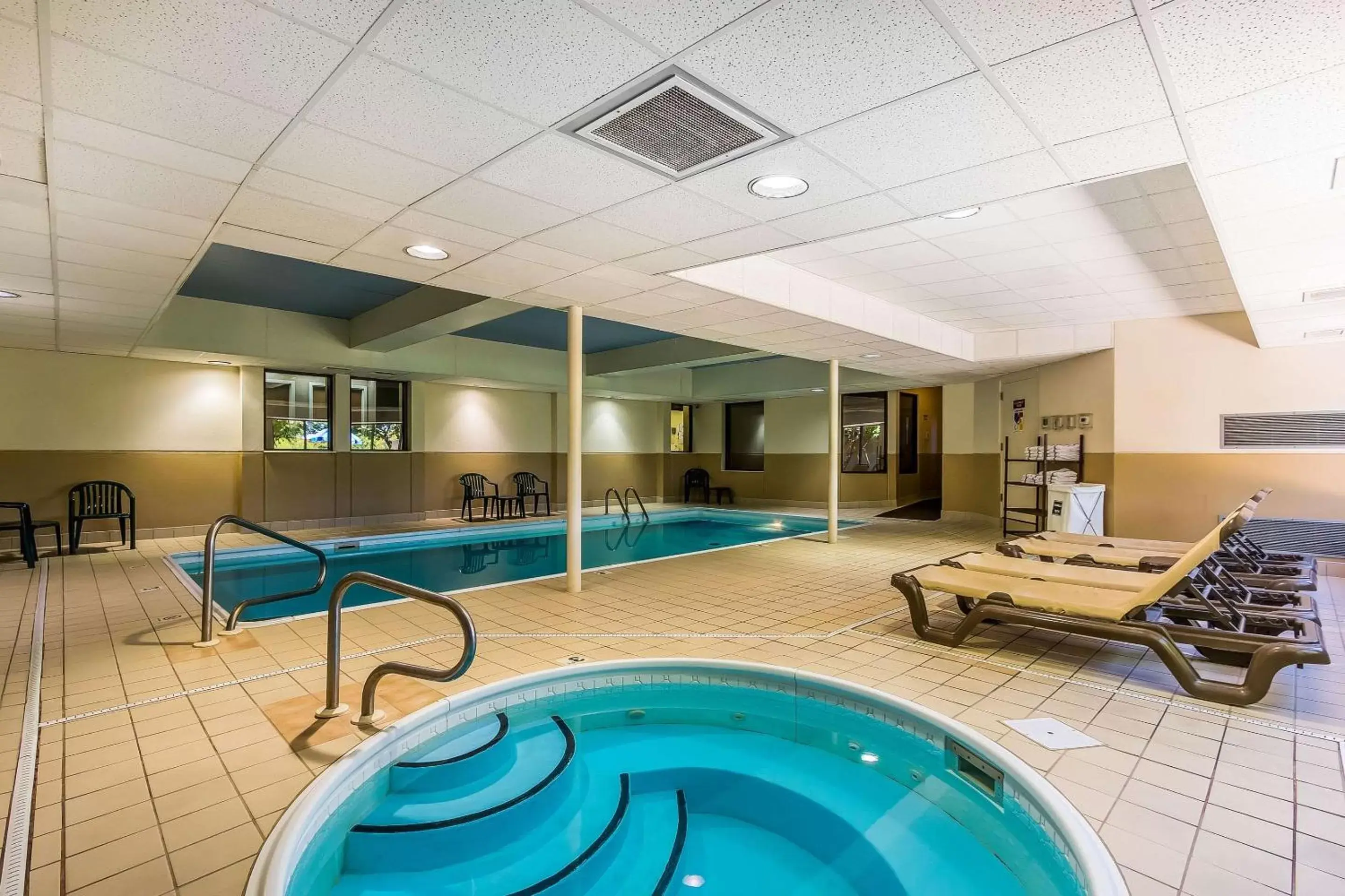 Spa and wellness centre/facilities, Swimming Pool in Sleep Inn Springfield South I60 near Medical District