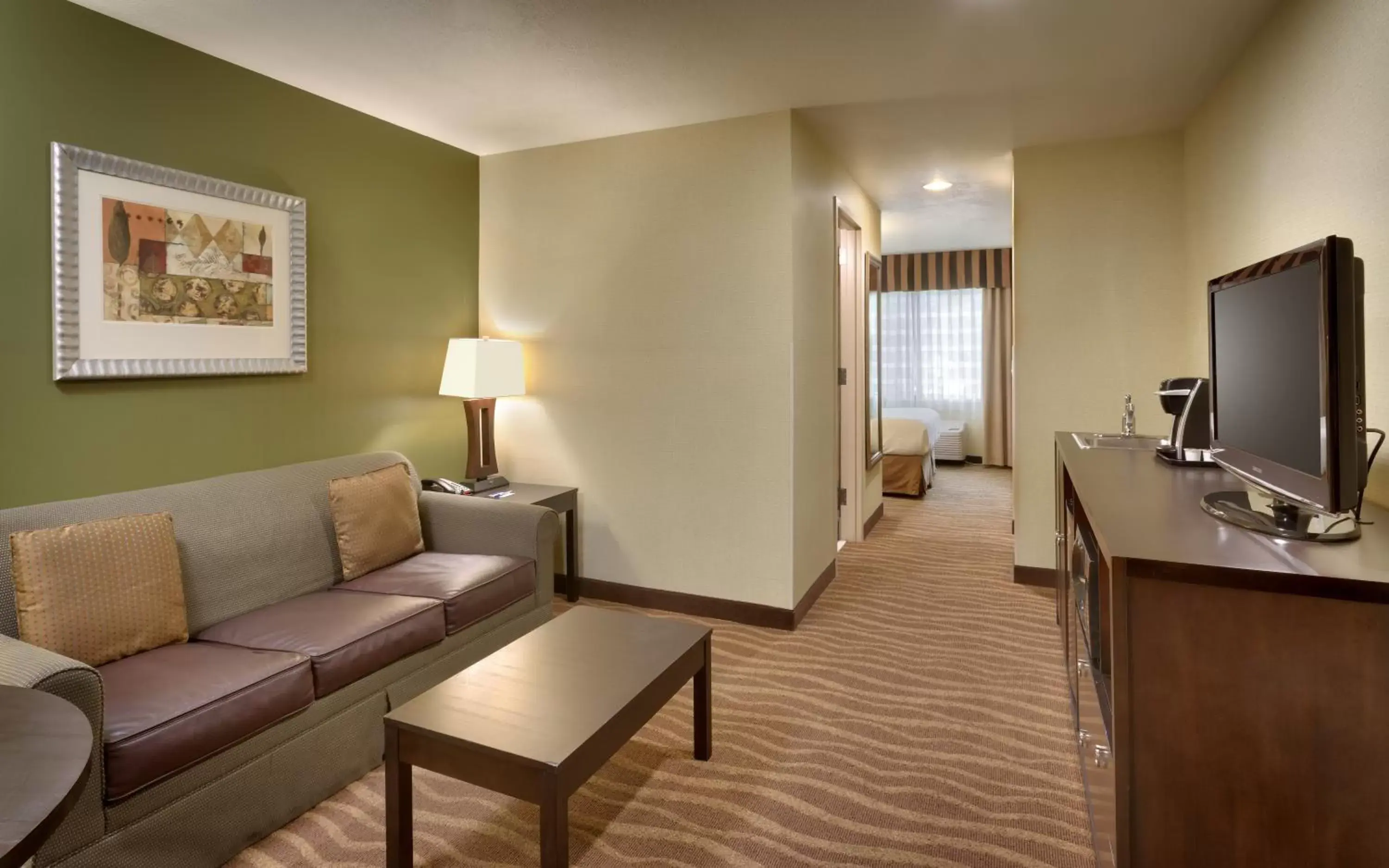 Bedroom, Seating Area in Holiday Inn Express & Suites American Fork - North Provo, an IHG Hotel