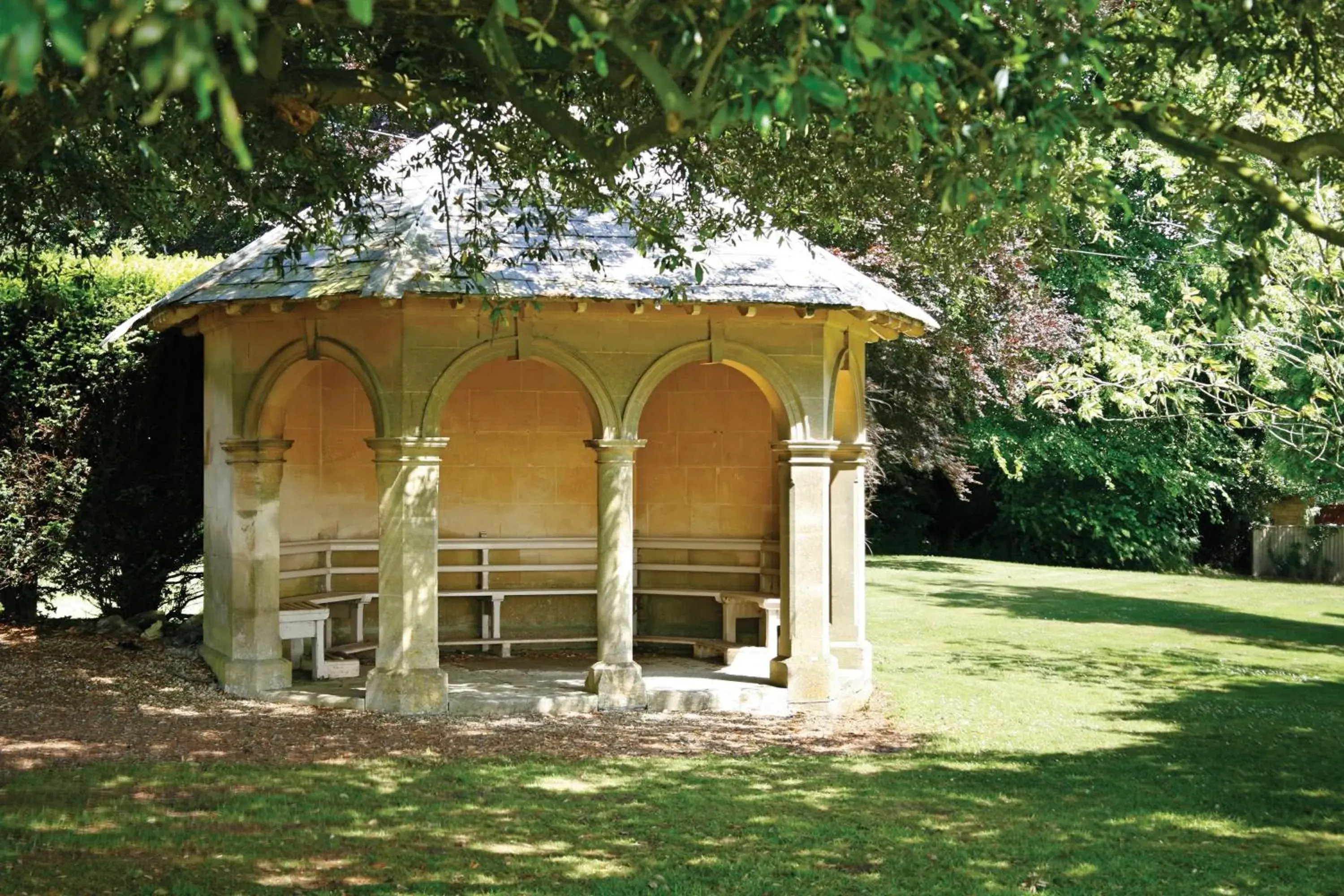 Property building, Garden in Best Western Leigh Park Hotel