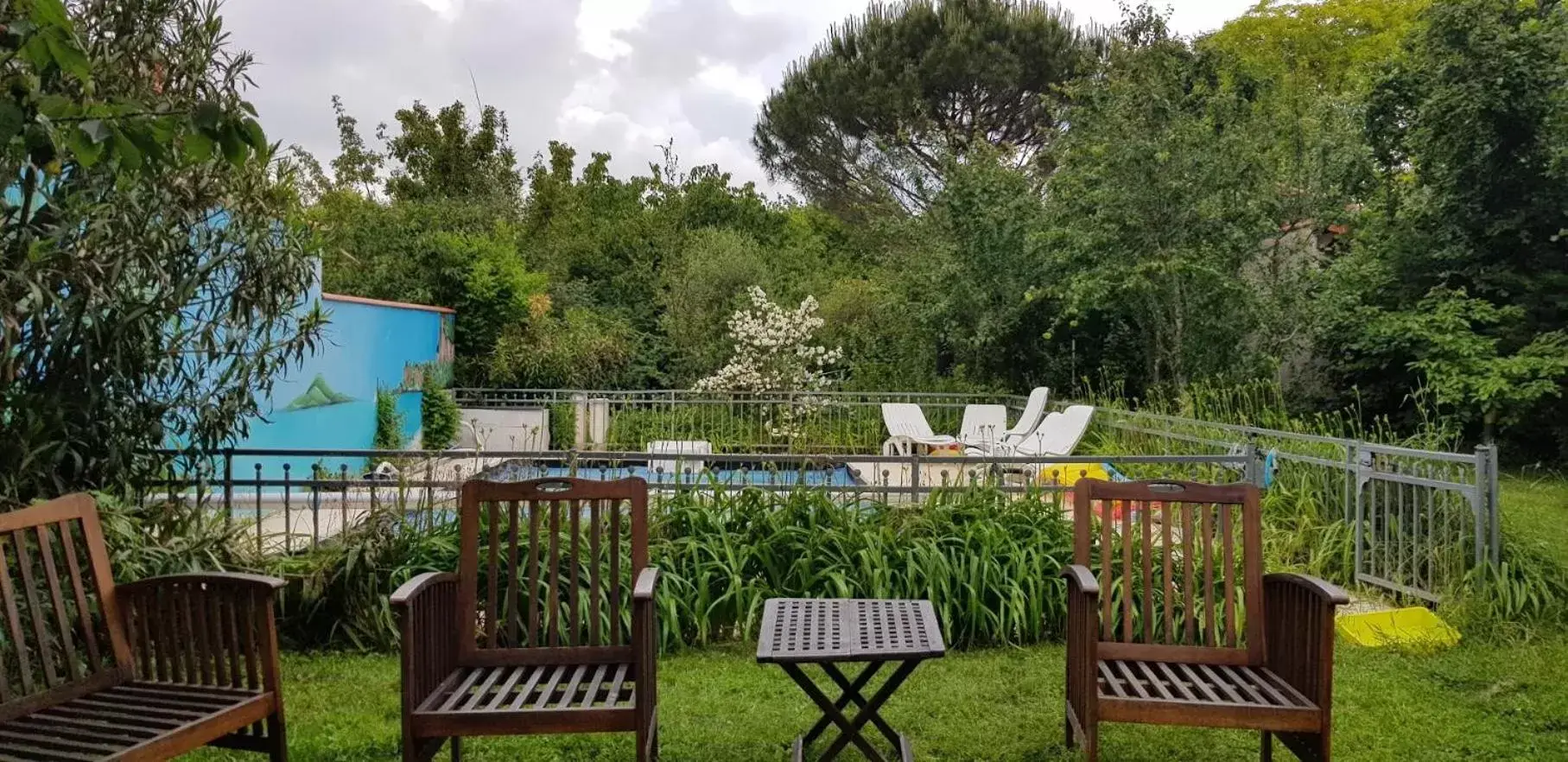 2 chambres et salle de bain un oasis de bien être Piscine