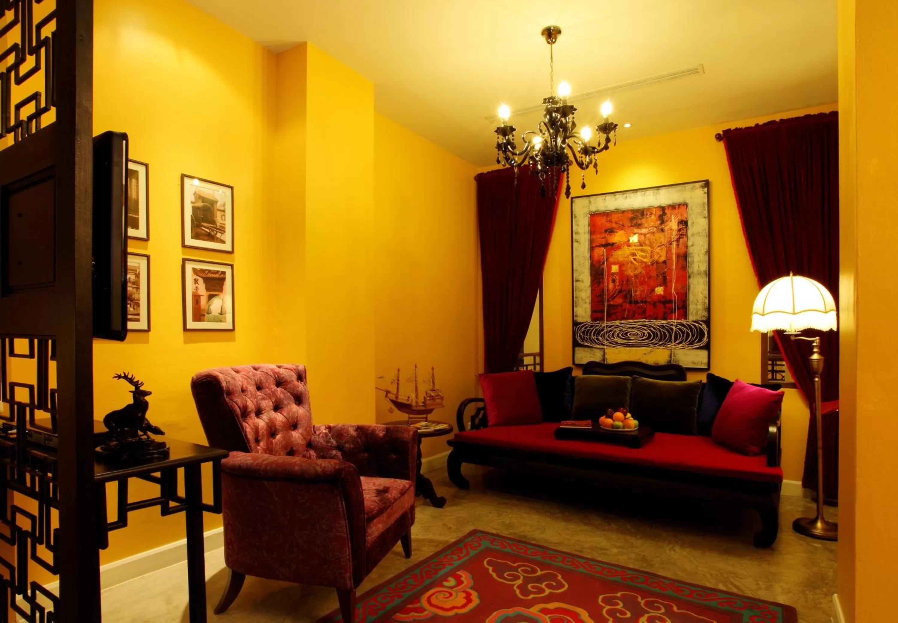 Seating area in Shanghai Mansion Bangkok