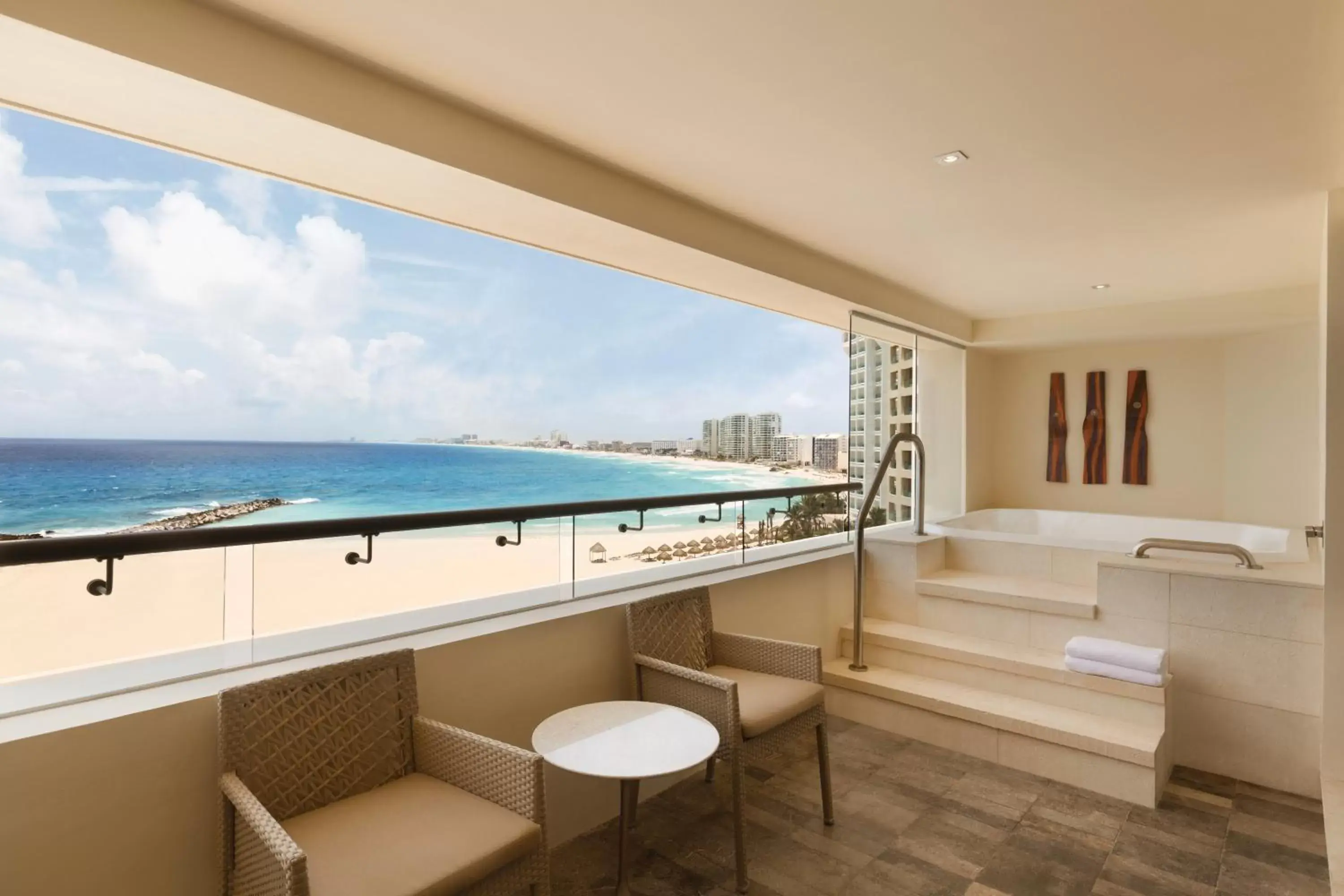 Club Corner Suite - Oceanfront in Hyatt Ziva Cancun