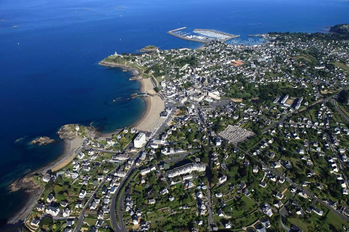 City view, Bird's-eye View in Au gré des vents