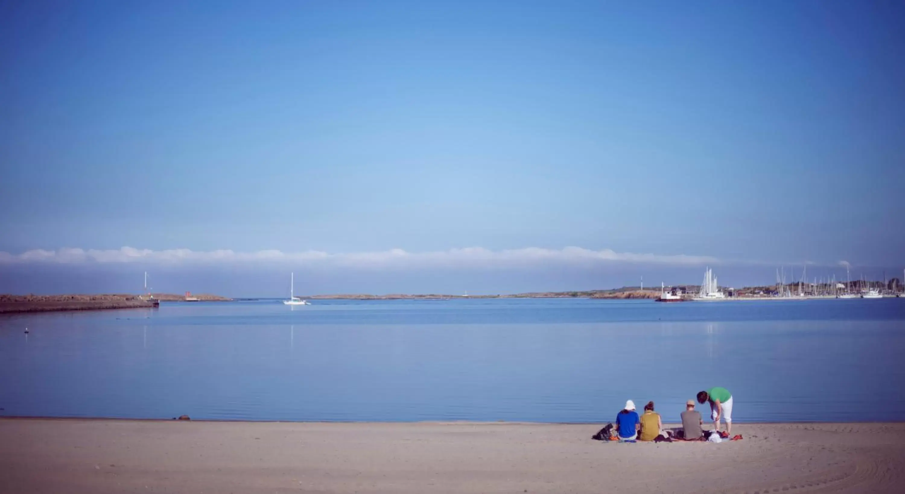 Beach in Clarion Collection Hotel Fregatten