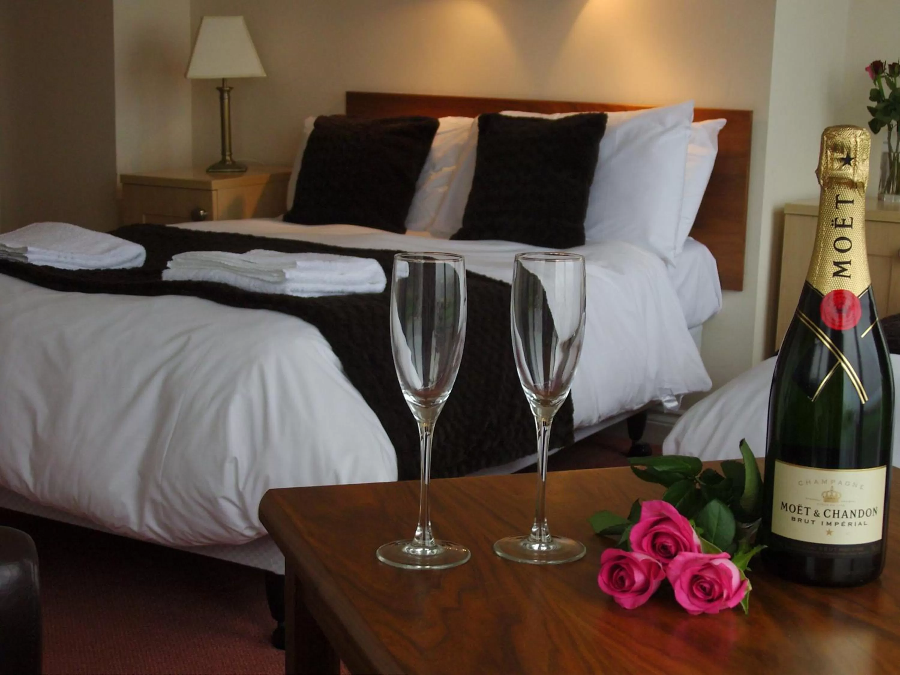 Other, Bed in Marine Lodge