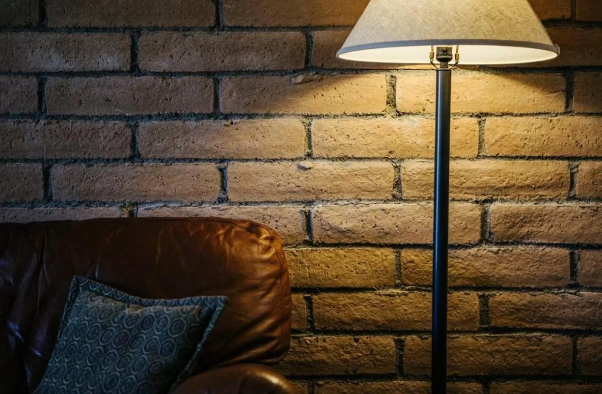 Decorative detail in The Stagecoach Inn