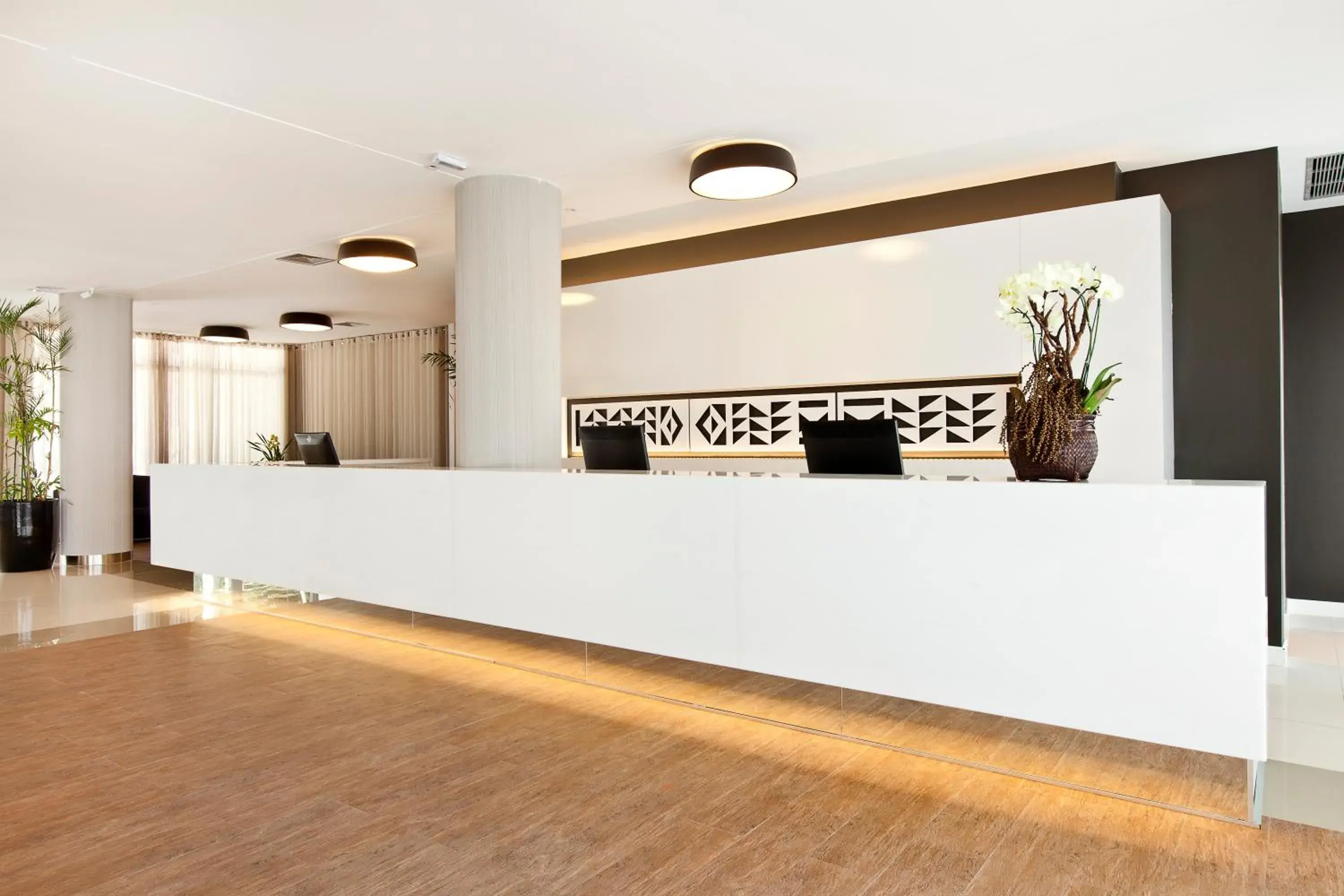 Lobby or reception, Lobby/Reception in eSuites Spa Lagoa Santa