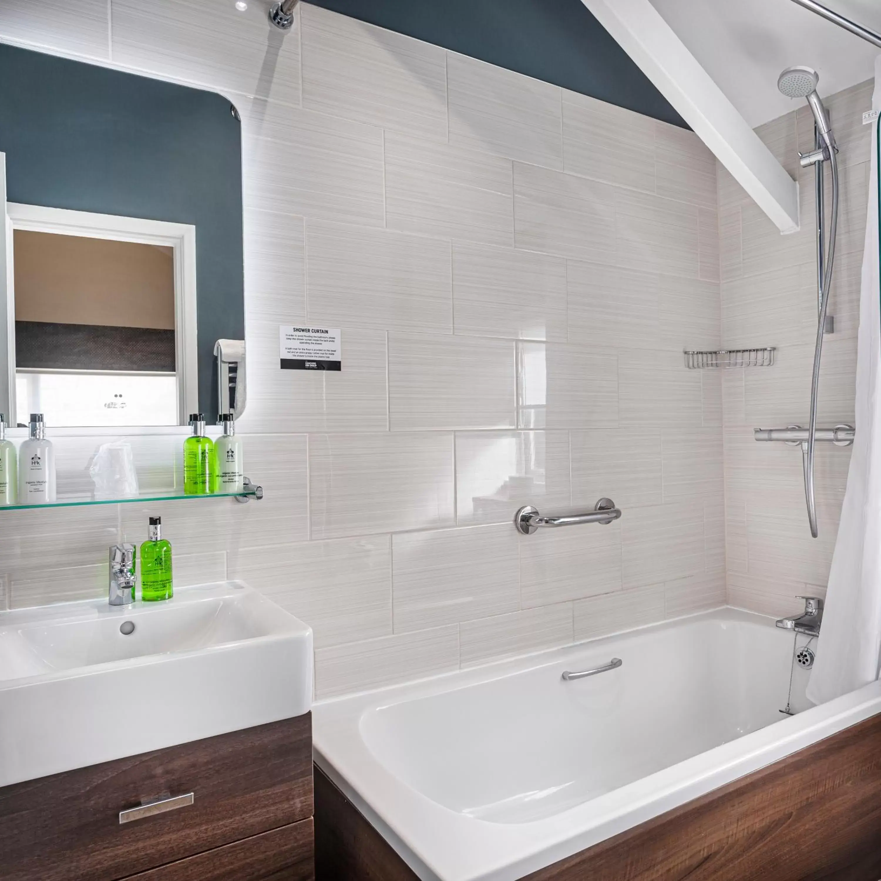 Bathroom in The Feathers Hotel, Helmsley, North Yorkshire