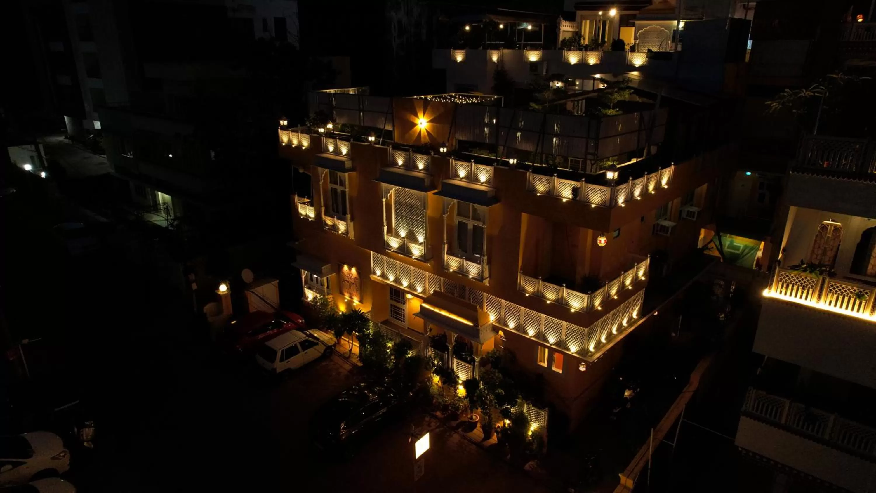 Property building in Chitra Katha - A Story Per Stay