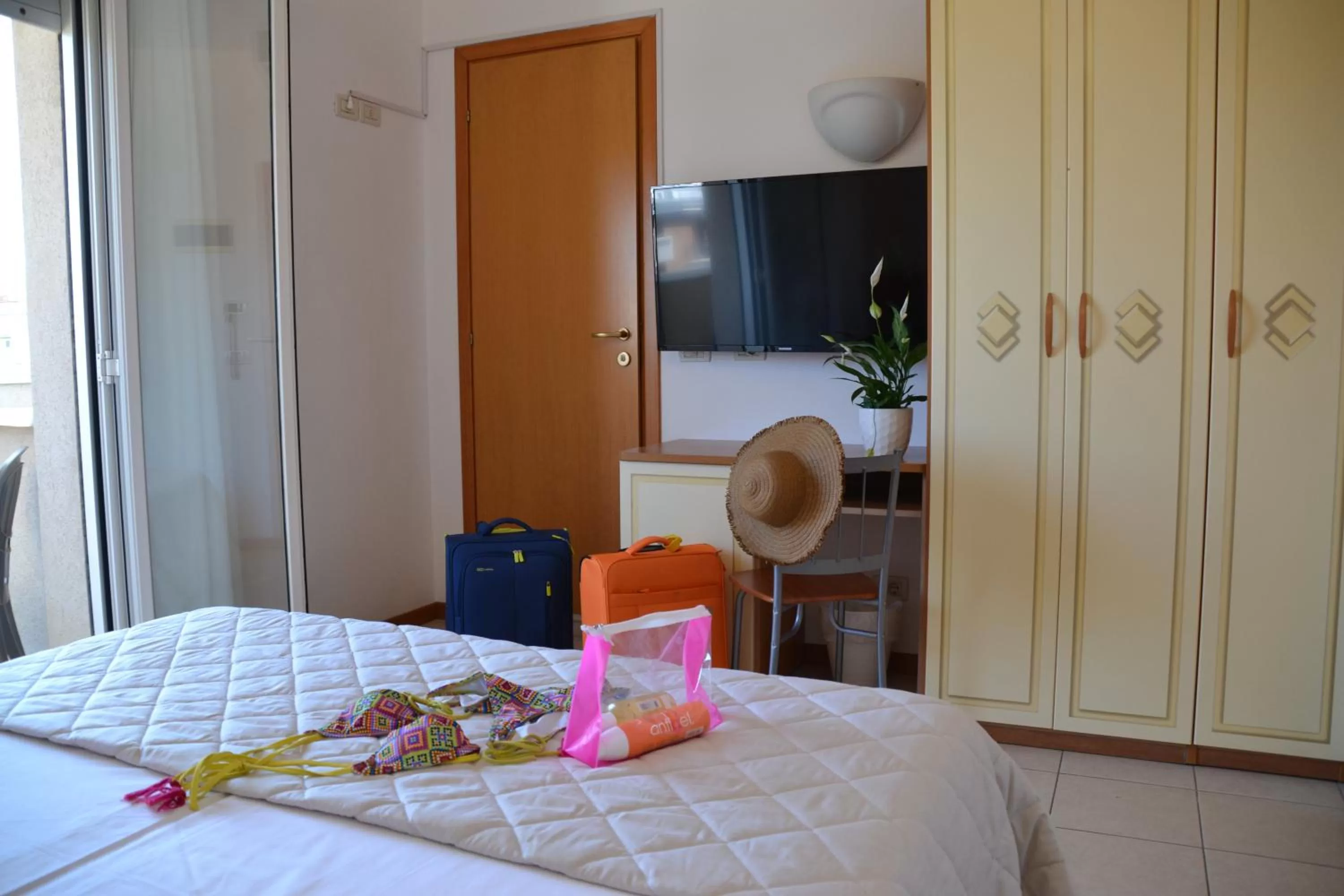 Bed in Hotel Apogeo - Breakfast Experience