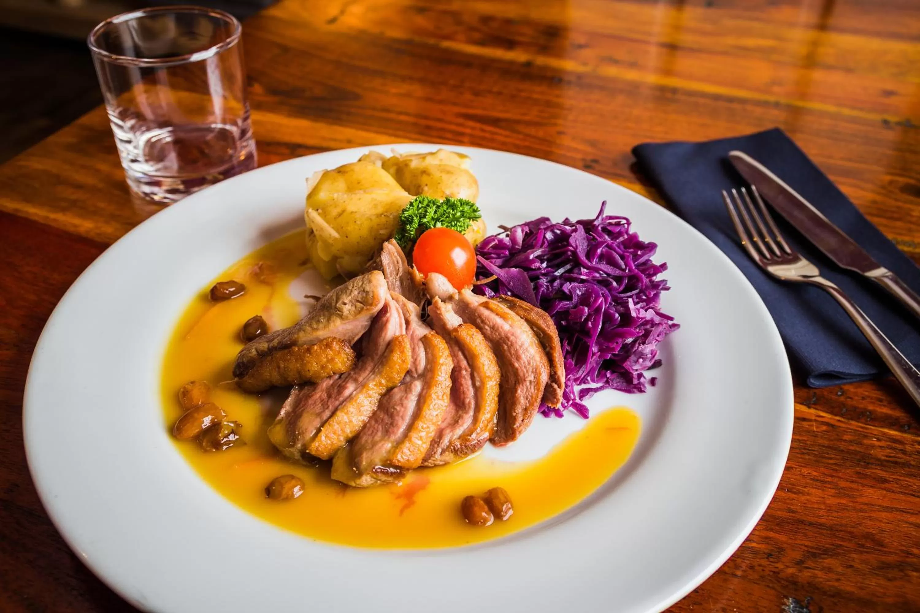 Dinner in The Salwey Arms