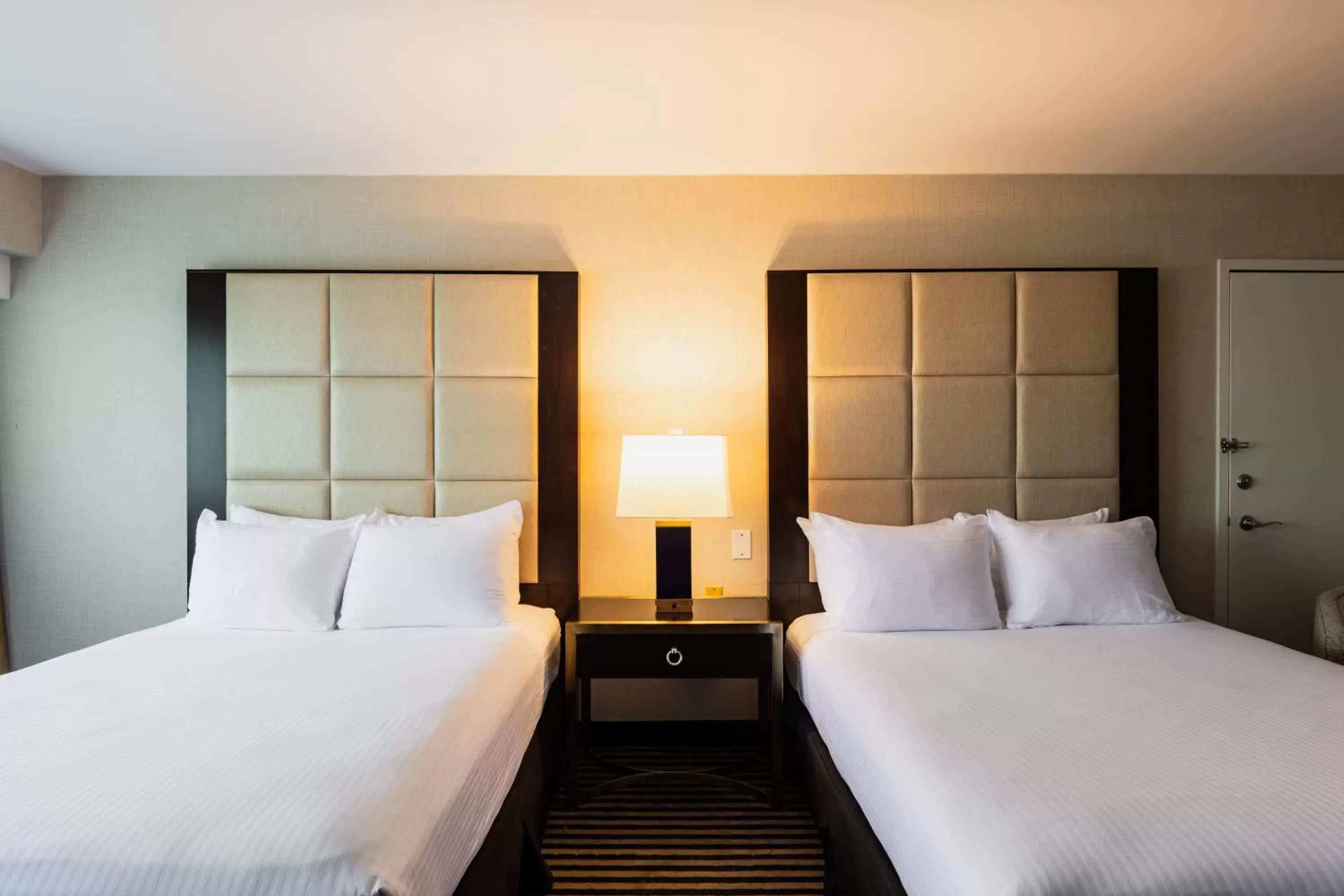 Photo of the whole room, Bed in APA Hotel Woodbridge Photo of the whole room, Bed in APA Hotel Woodbridge