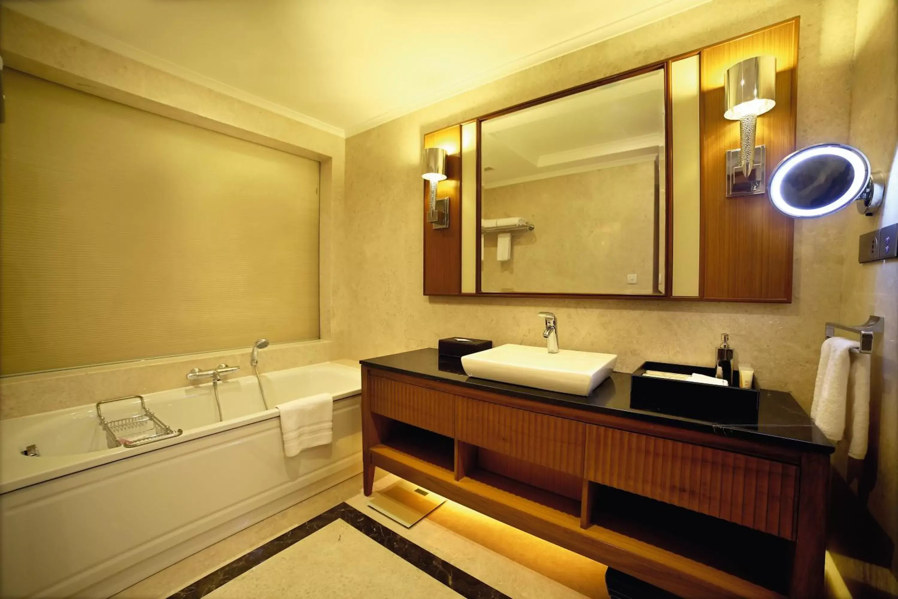 Bathroom in Ramada Plaza Chennai