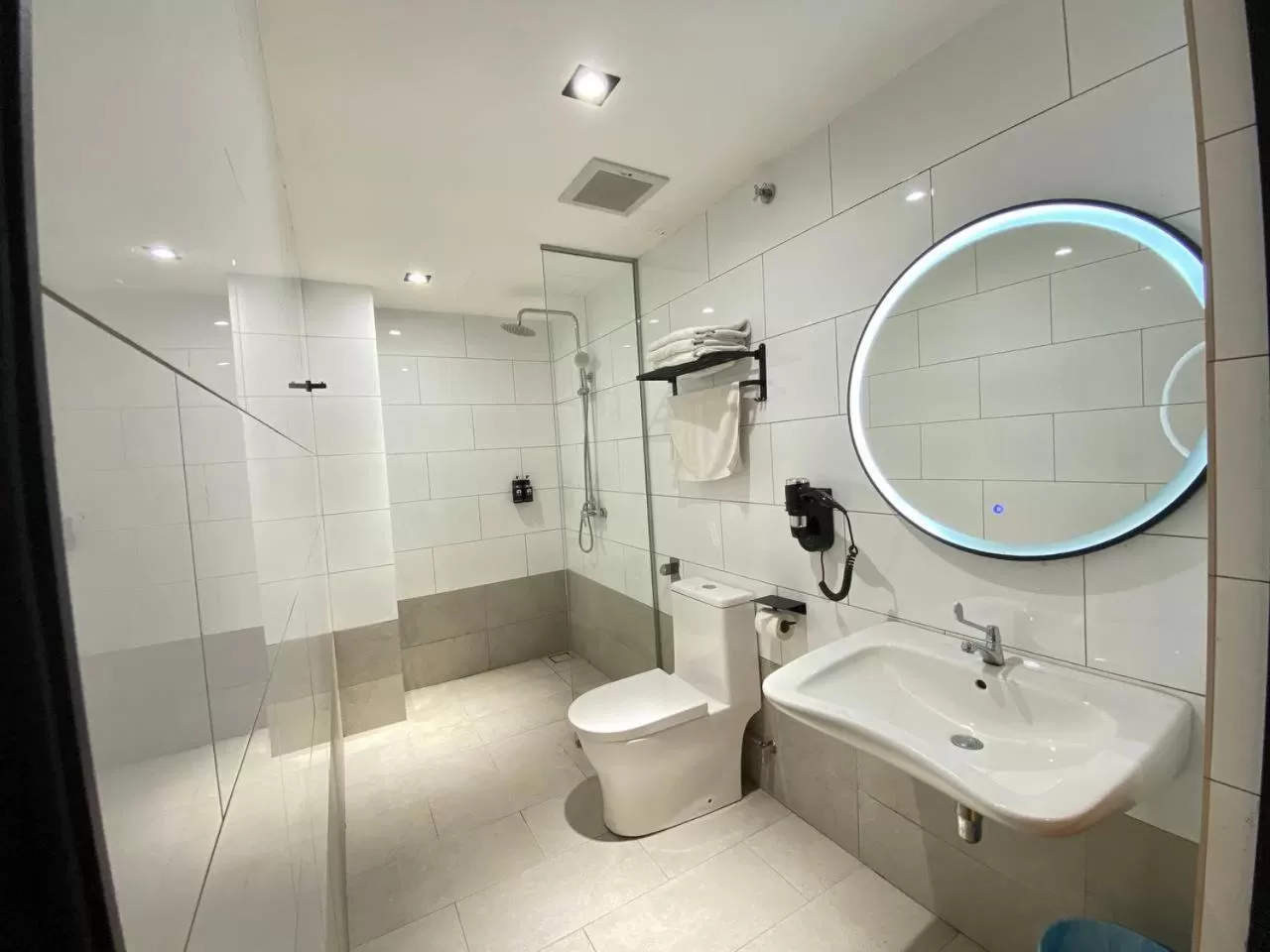 Shower in ARENA Boutique Hotel Kuala Terengganu