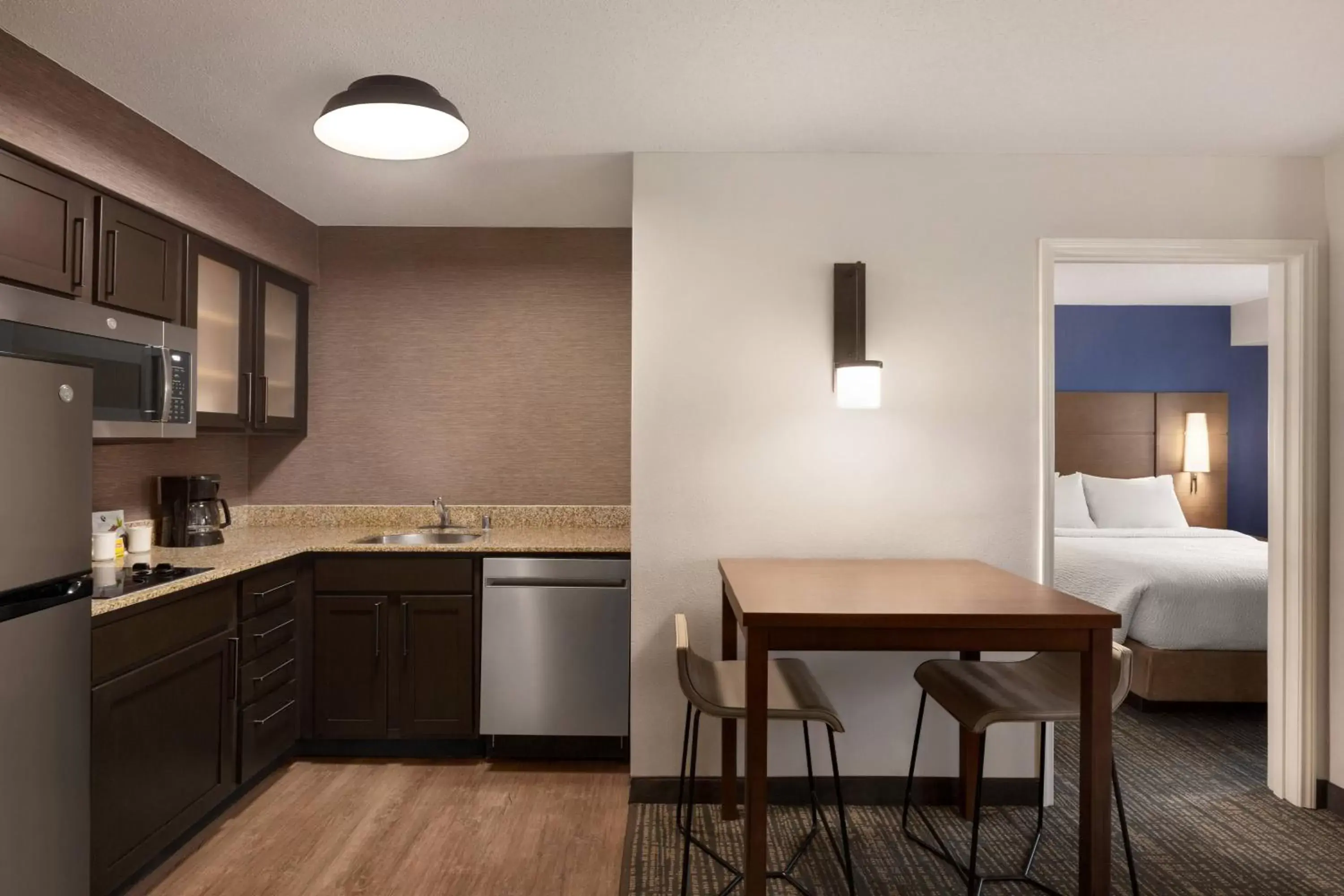 Kitchen or kitchenette, Kitchen/Kitchenette in Residence Inn by Marriott Chicago / Bloomingdale