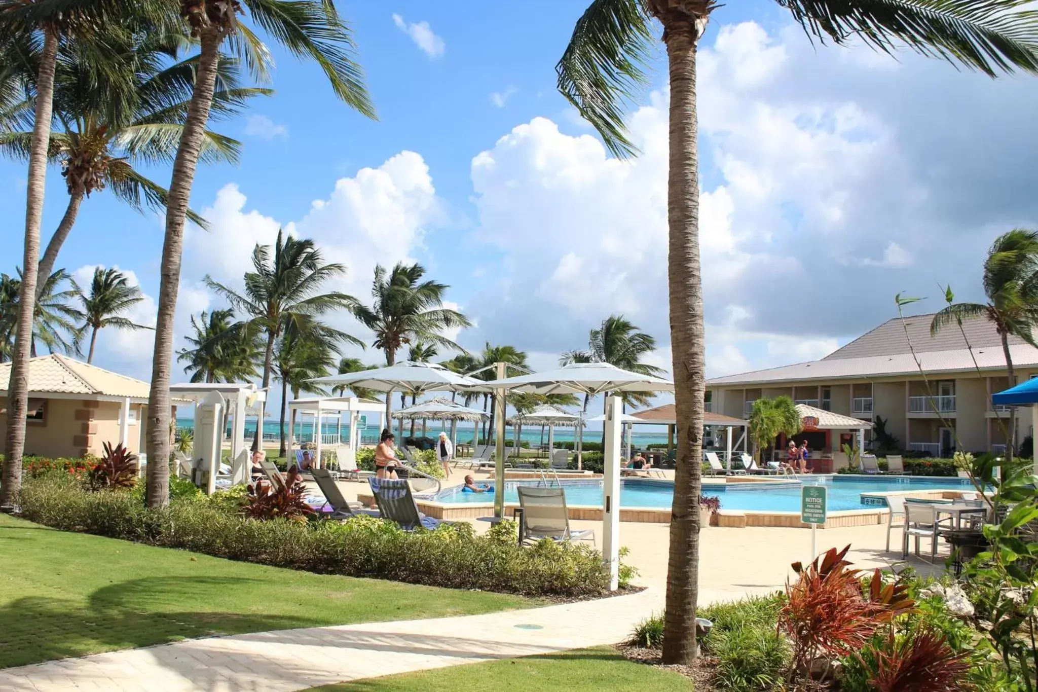 Swimming Pool in Holiday Inn Resort Grand Cayman, an IHG Hotel