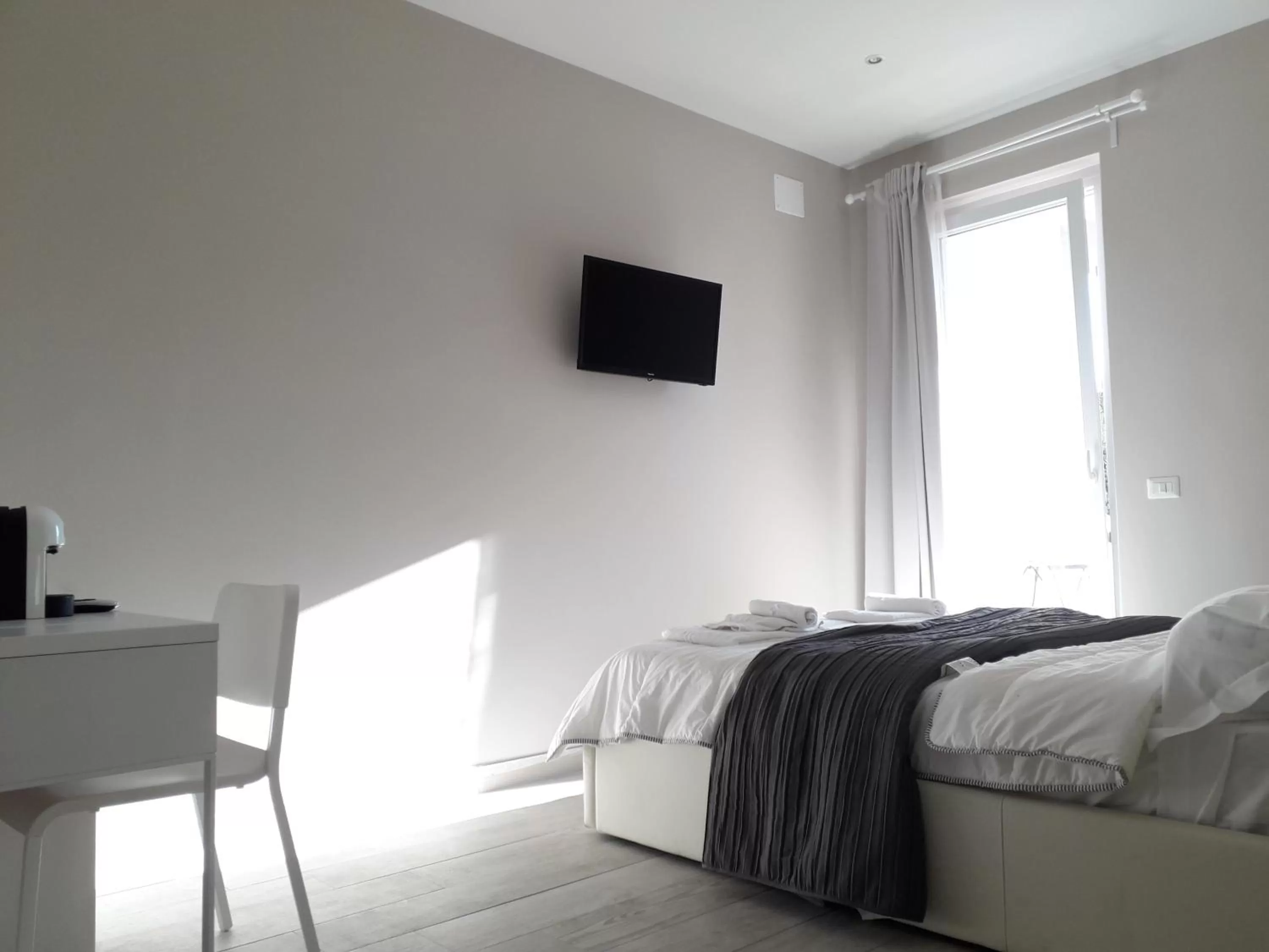 Bed in B&B Purple Italy