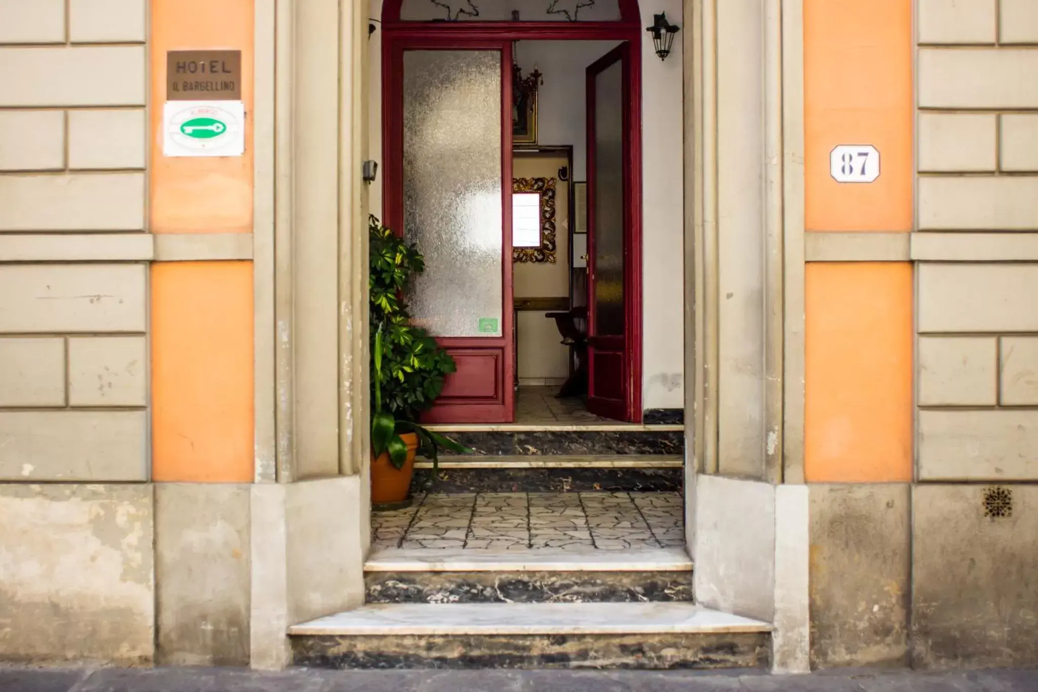 Facade/entrance in Hotel Il Bargellino