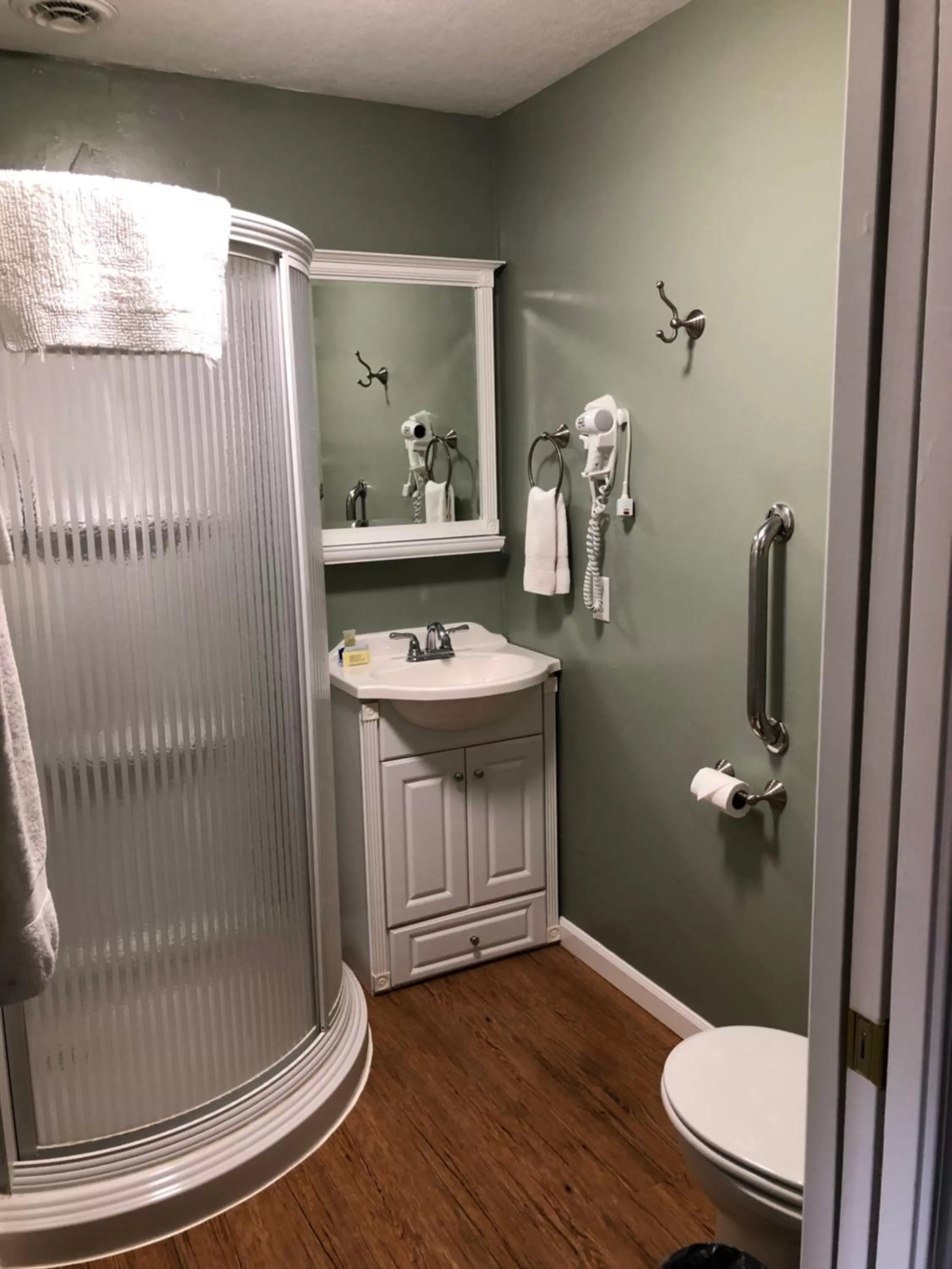 Bathroom in McKinley View B&B