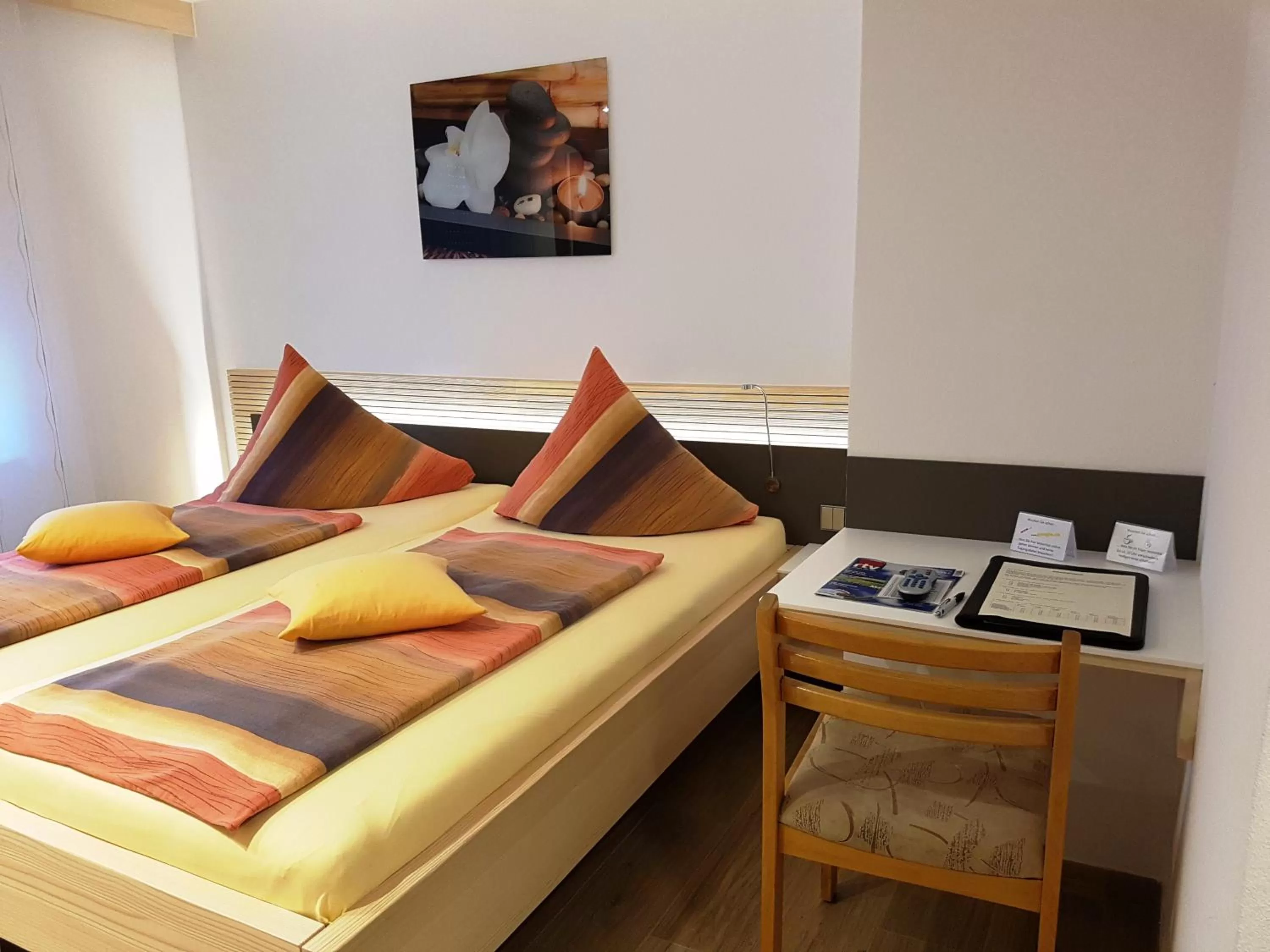 Bed in Hotel Garni Jägerhof