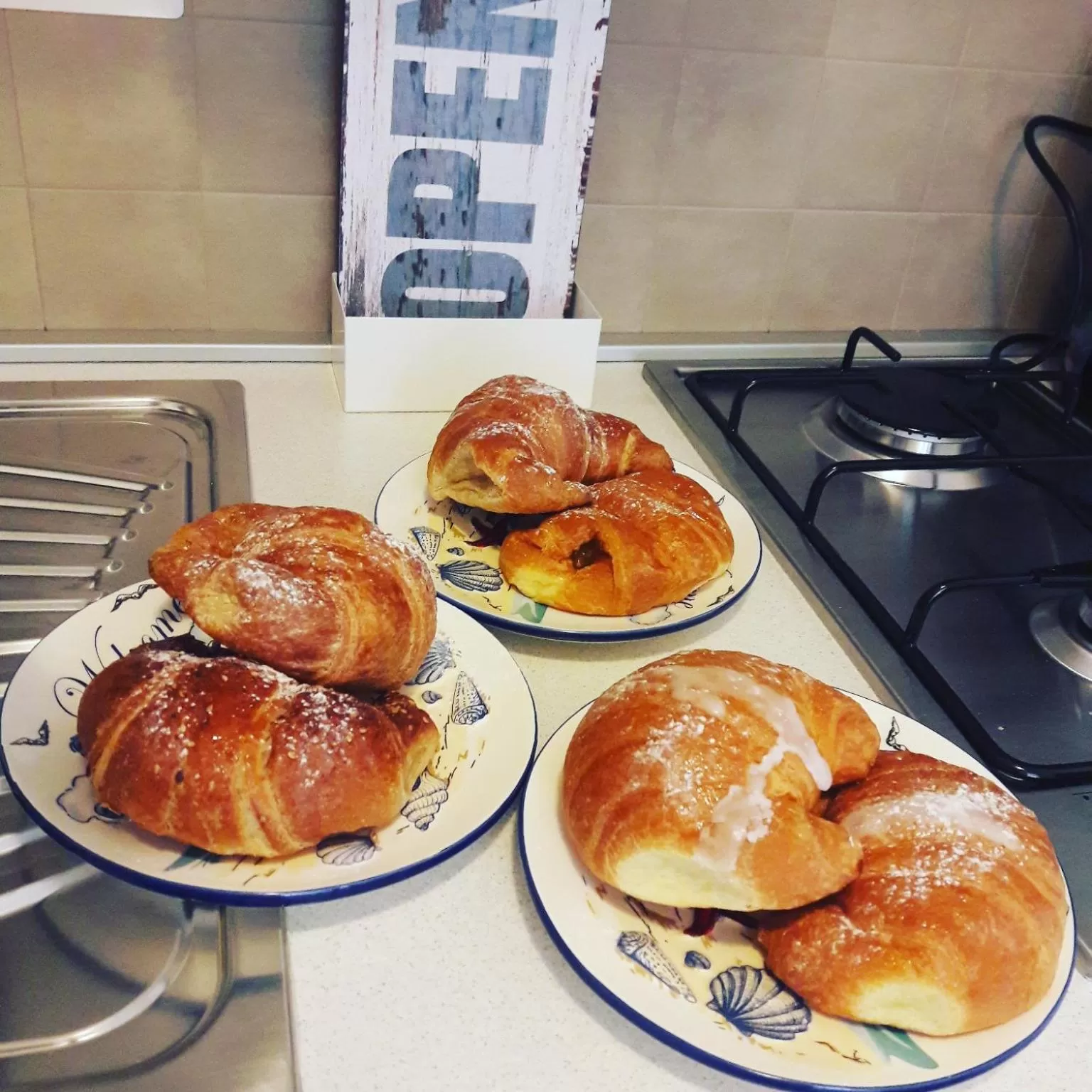 Italian breakfast in B&B Incanto sotto il mare