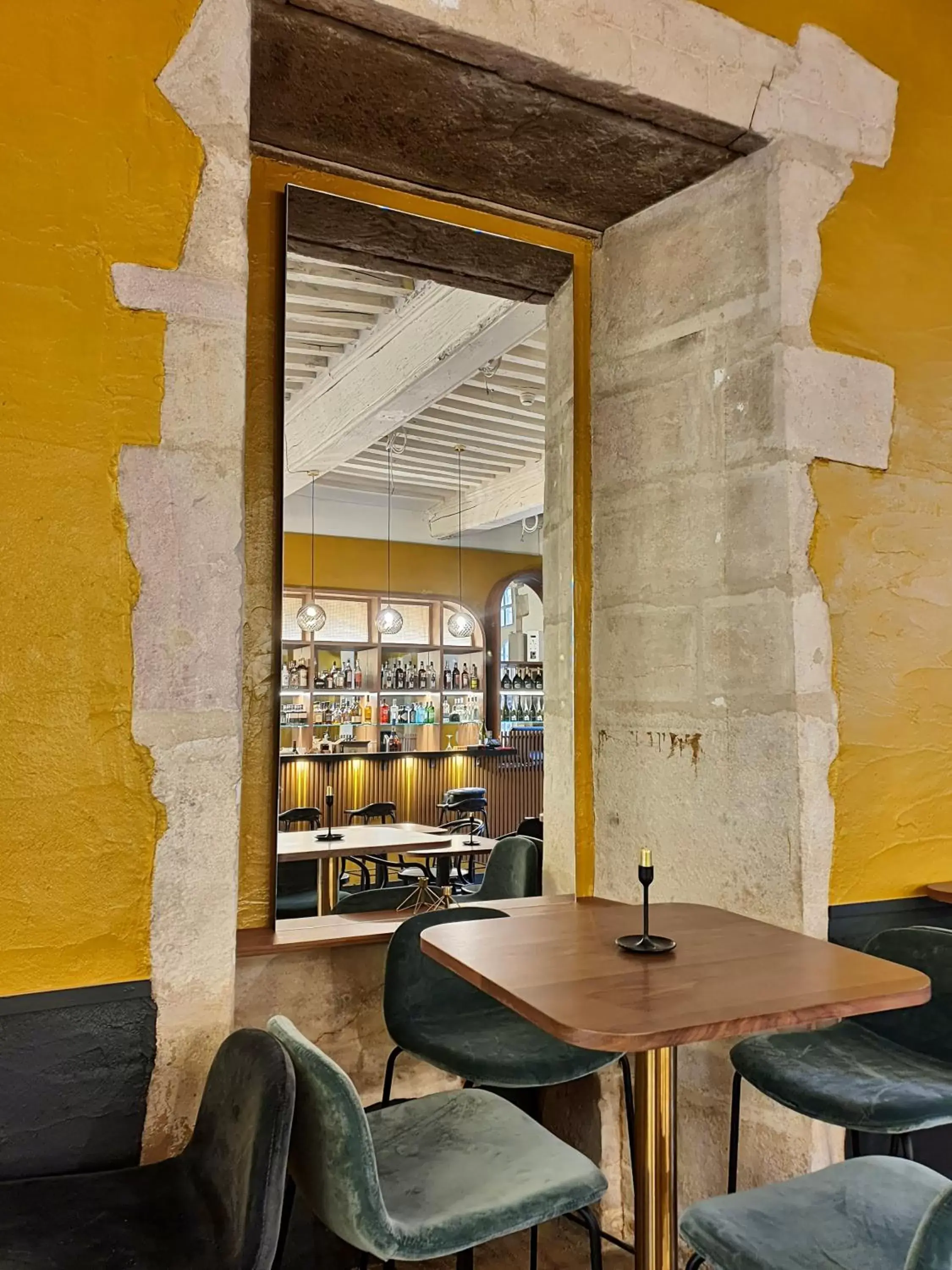 Lounge or bar, Lounge/Bar in Maison Philippe Le Bon, Les Collectionneurs