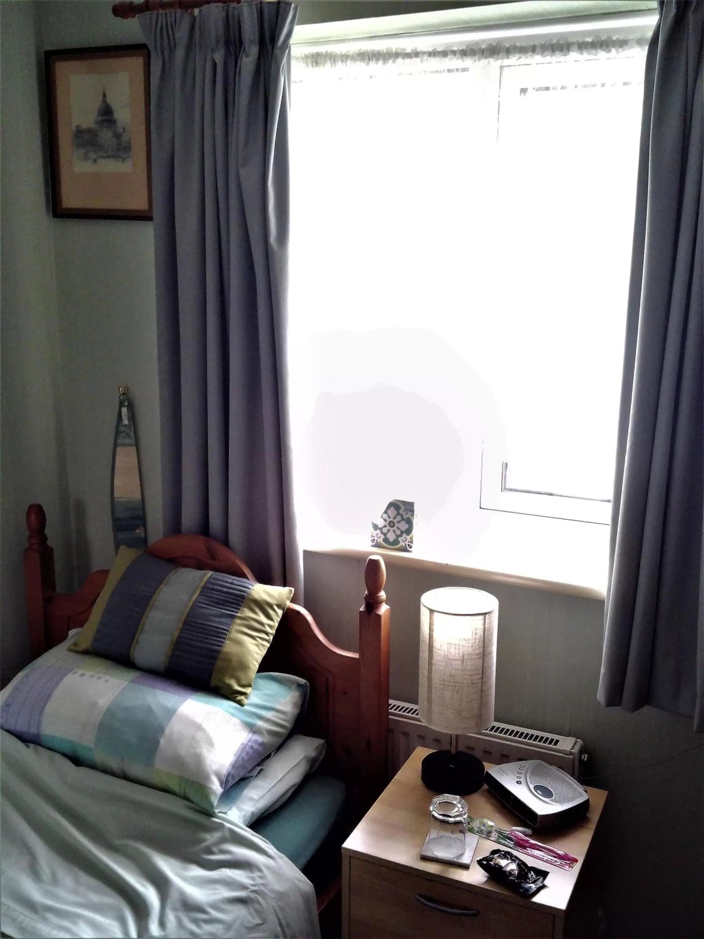 Bedroom in Mike & Carolyn Ball B&B