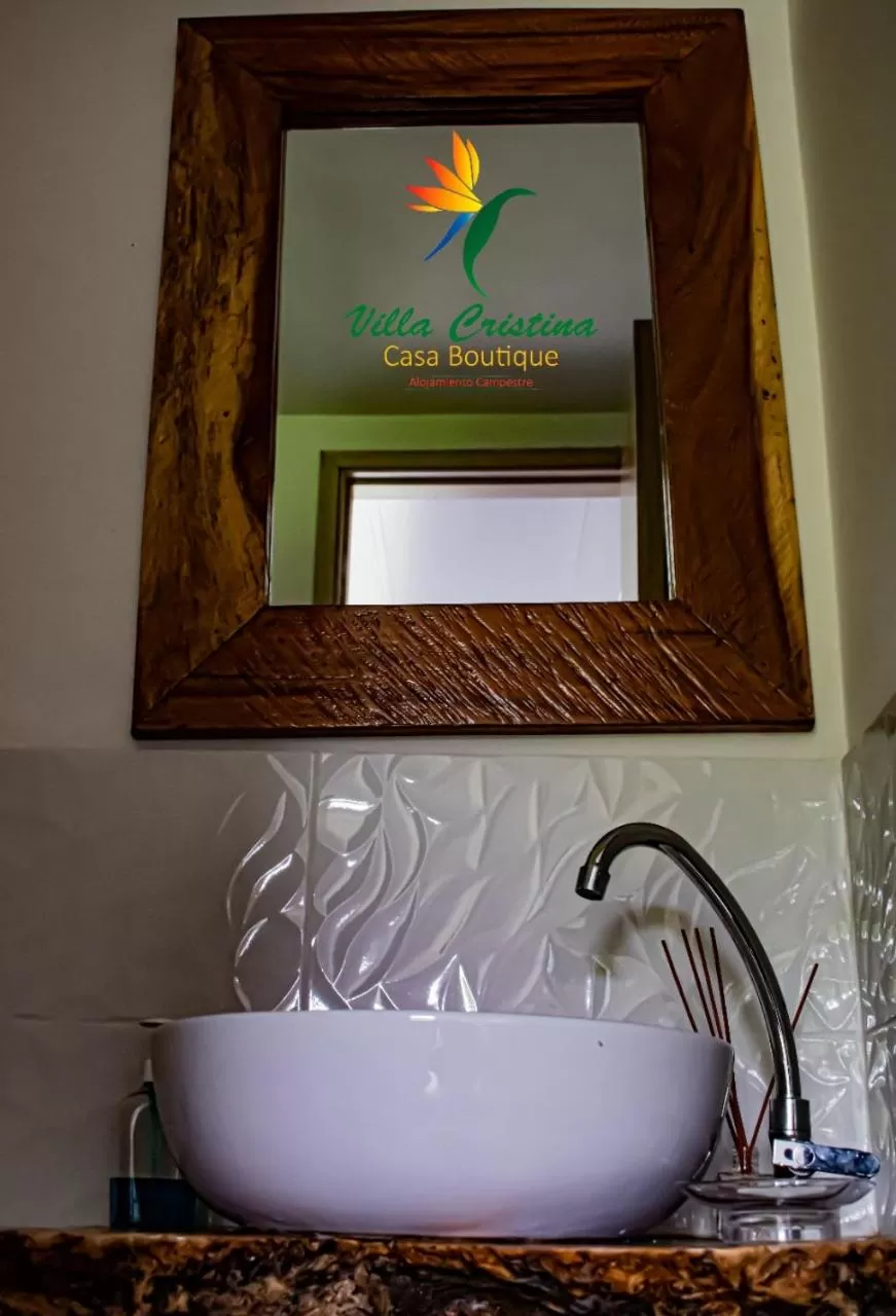 Bathroom in Villa Cristina - Casa Boutique