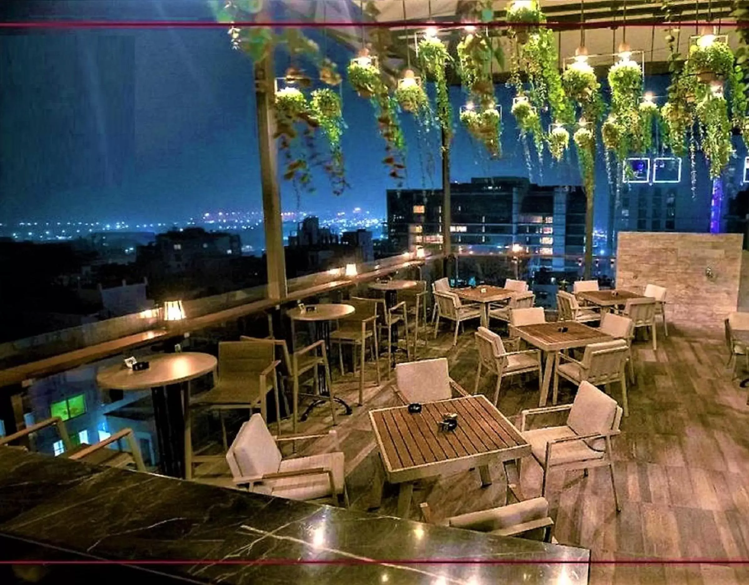 Property building in Best Western PLUS Runway Property building in Best Western PLUS Runway