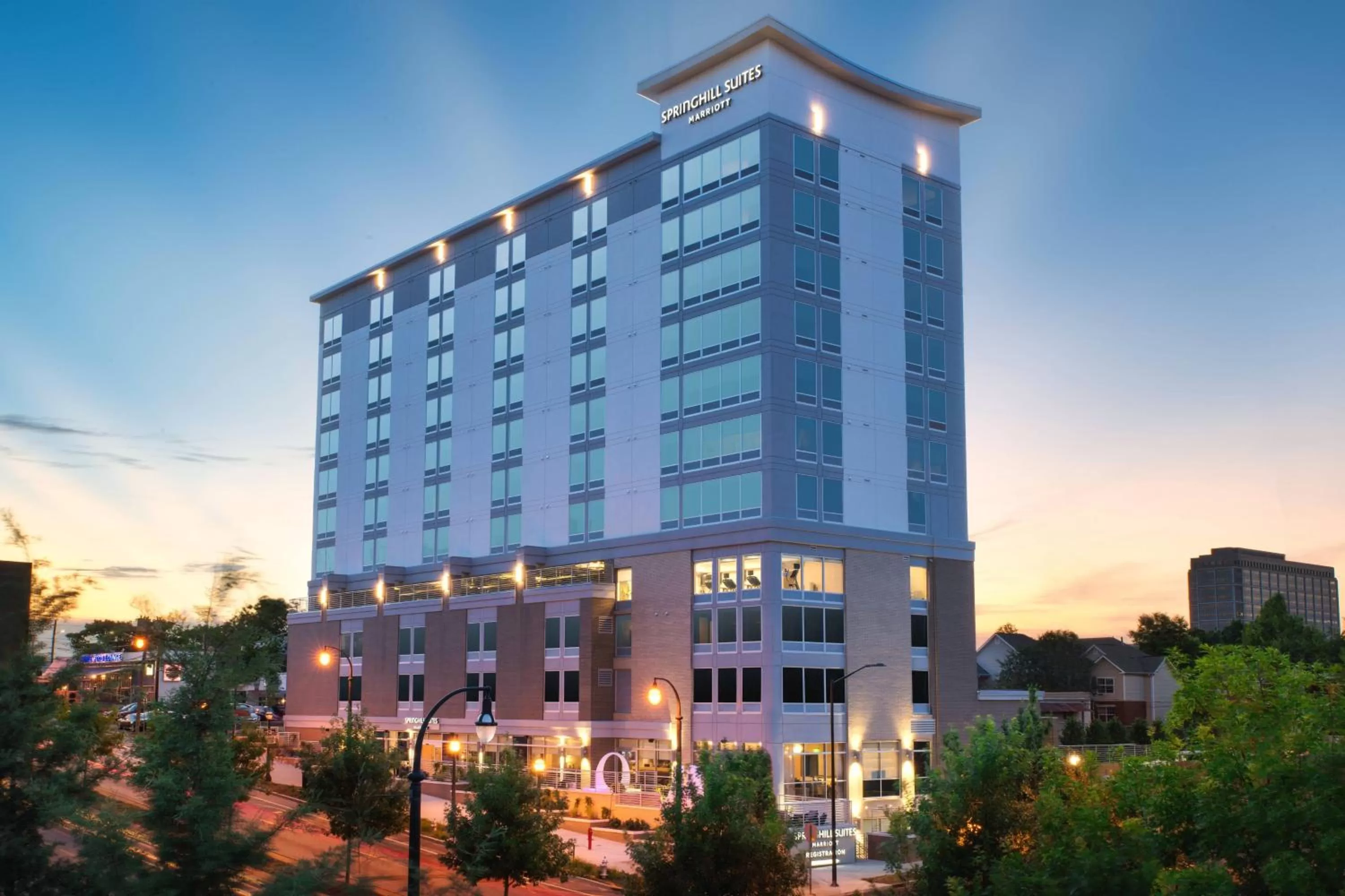 Property building in SpringHill Suites by Marriott Atlanta Downtown