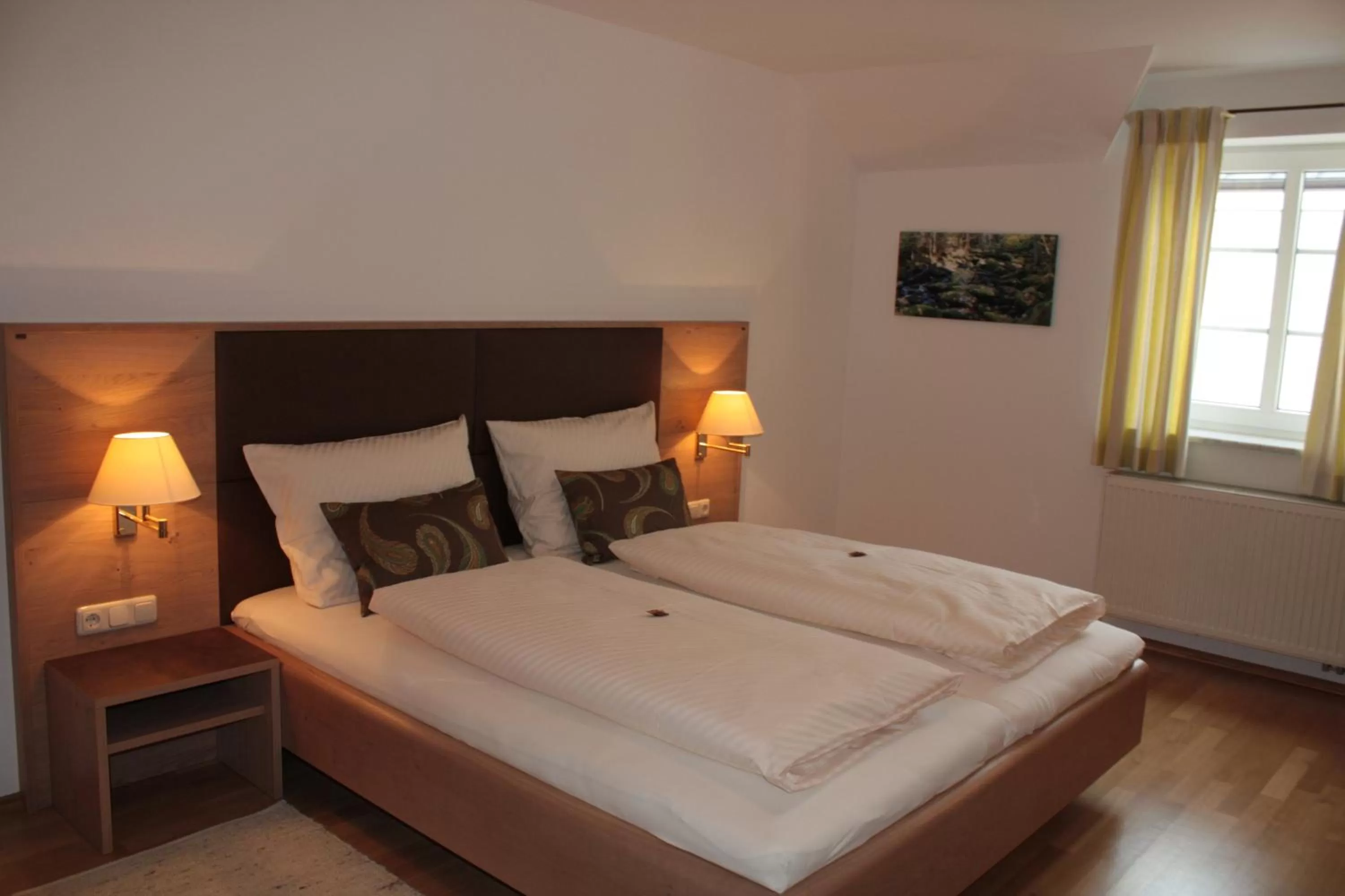 Photo of the whole room, Bed in Bäckerei Konditorei Frühstückspension WAGNER