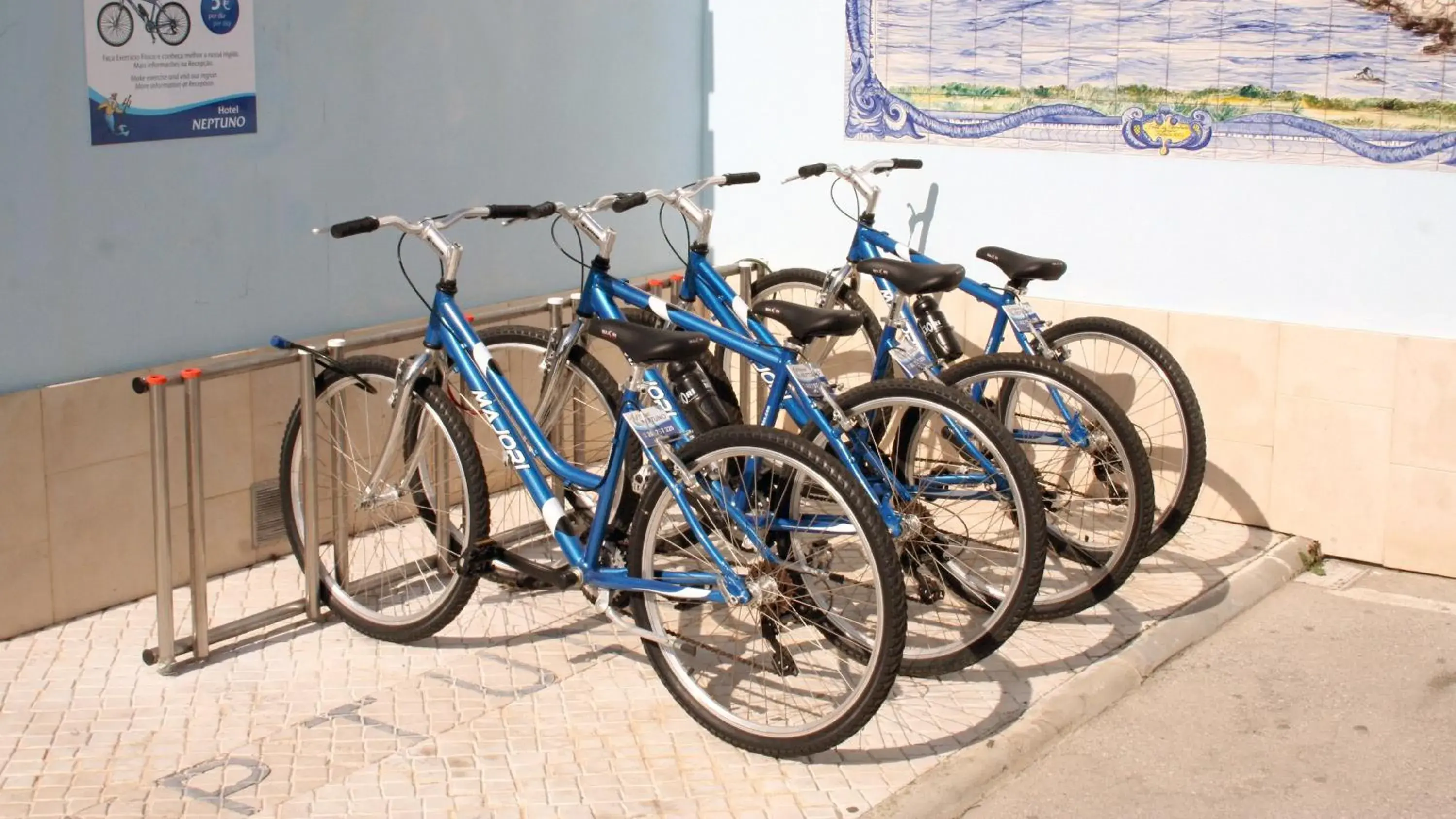 Cycling in Hotel Neptuno Cycling in Hotel Neptuno
