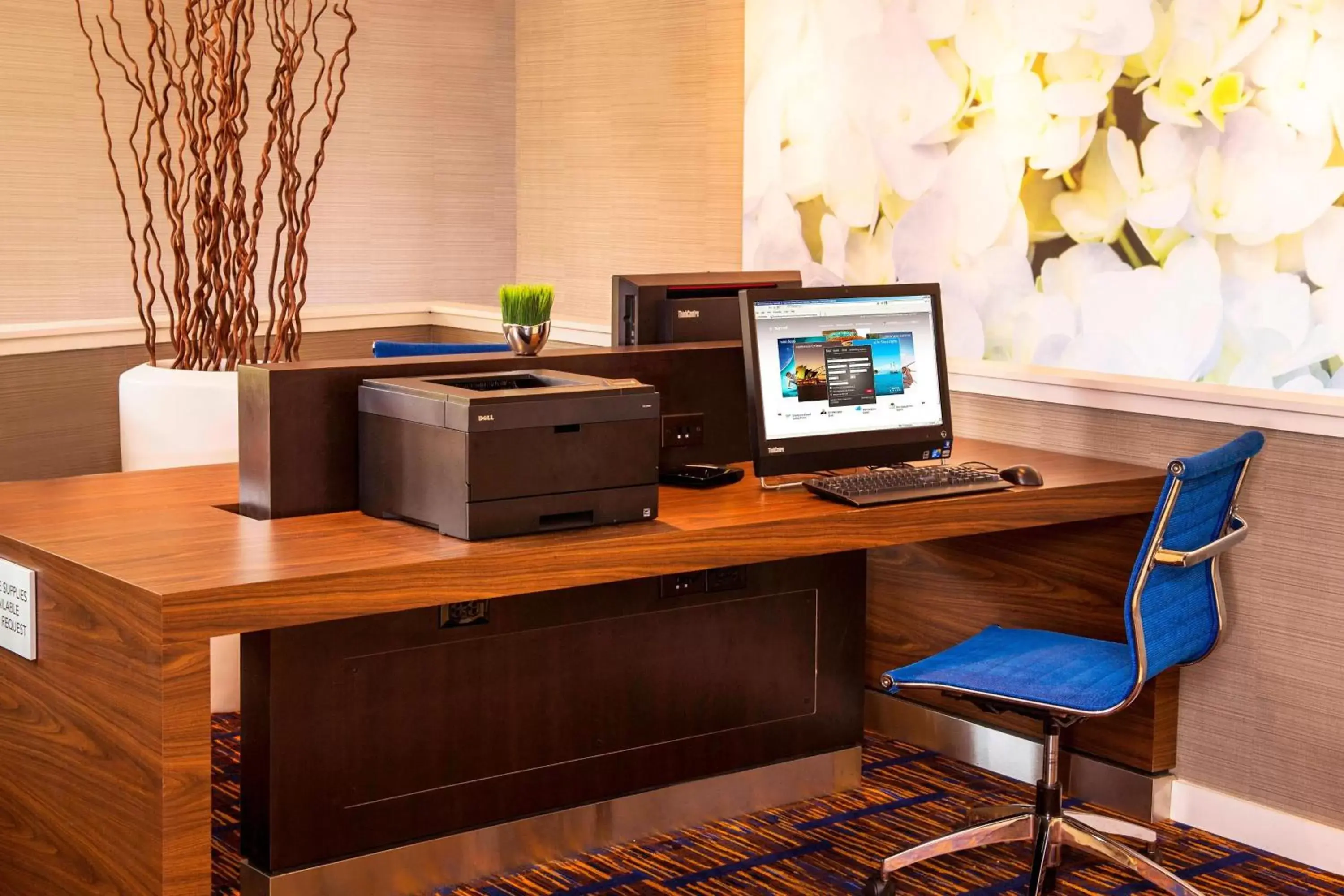 Business facilities in Courtyard by Marriott Charlottesville