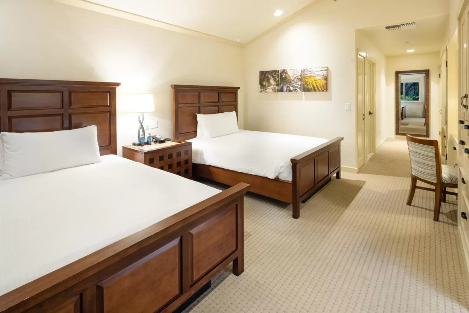 Bed in The Quail Lodge Bed in The Quail Lodge