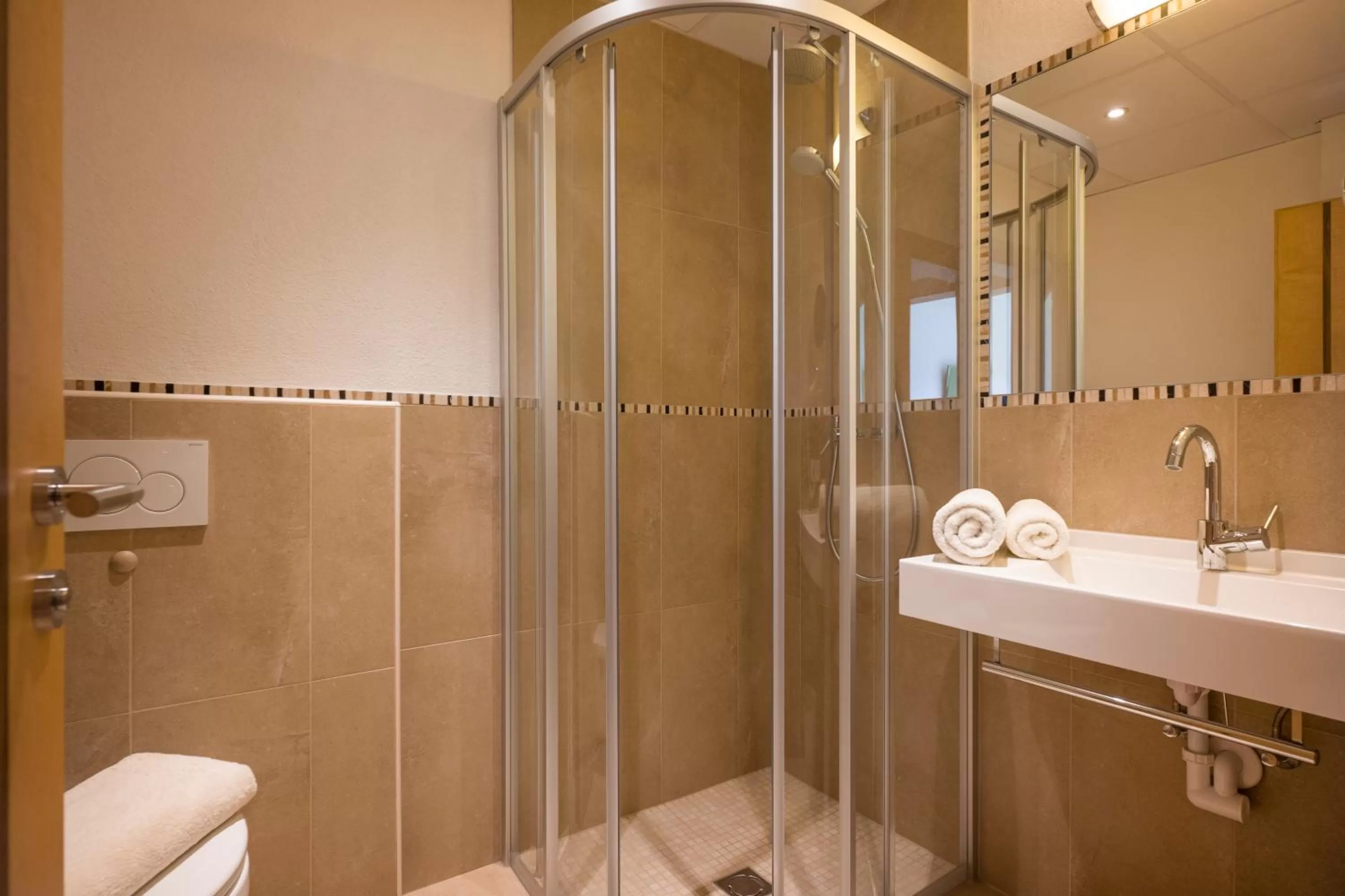 Shower in Alpenhof Hotel Garni Suprême