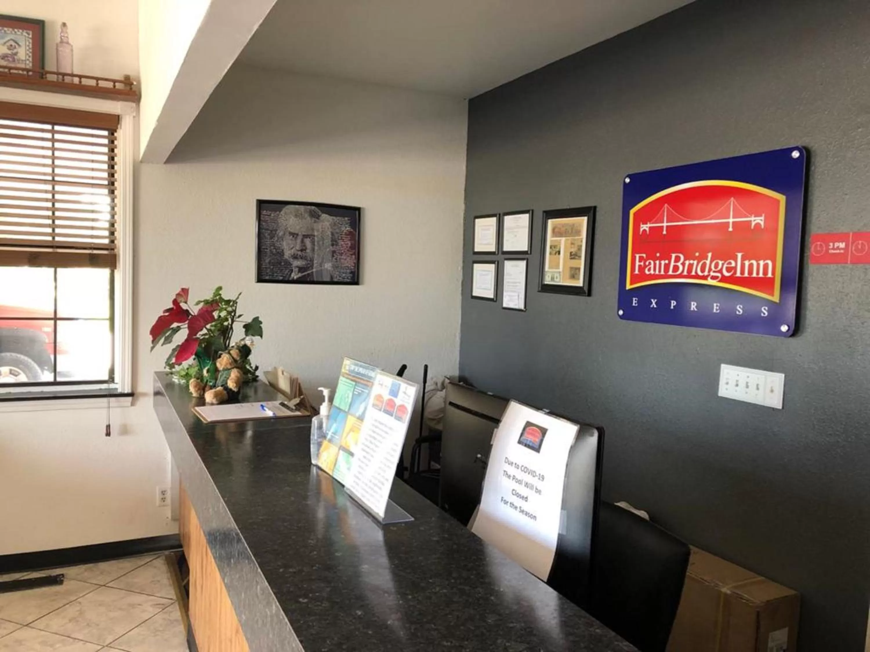 Lobby or reception in FairBridge Inn Express Monroe City