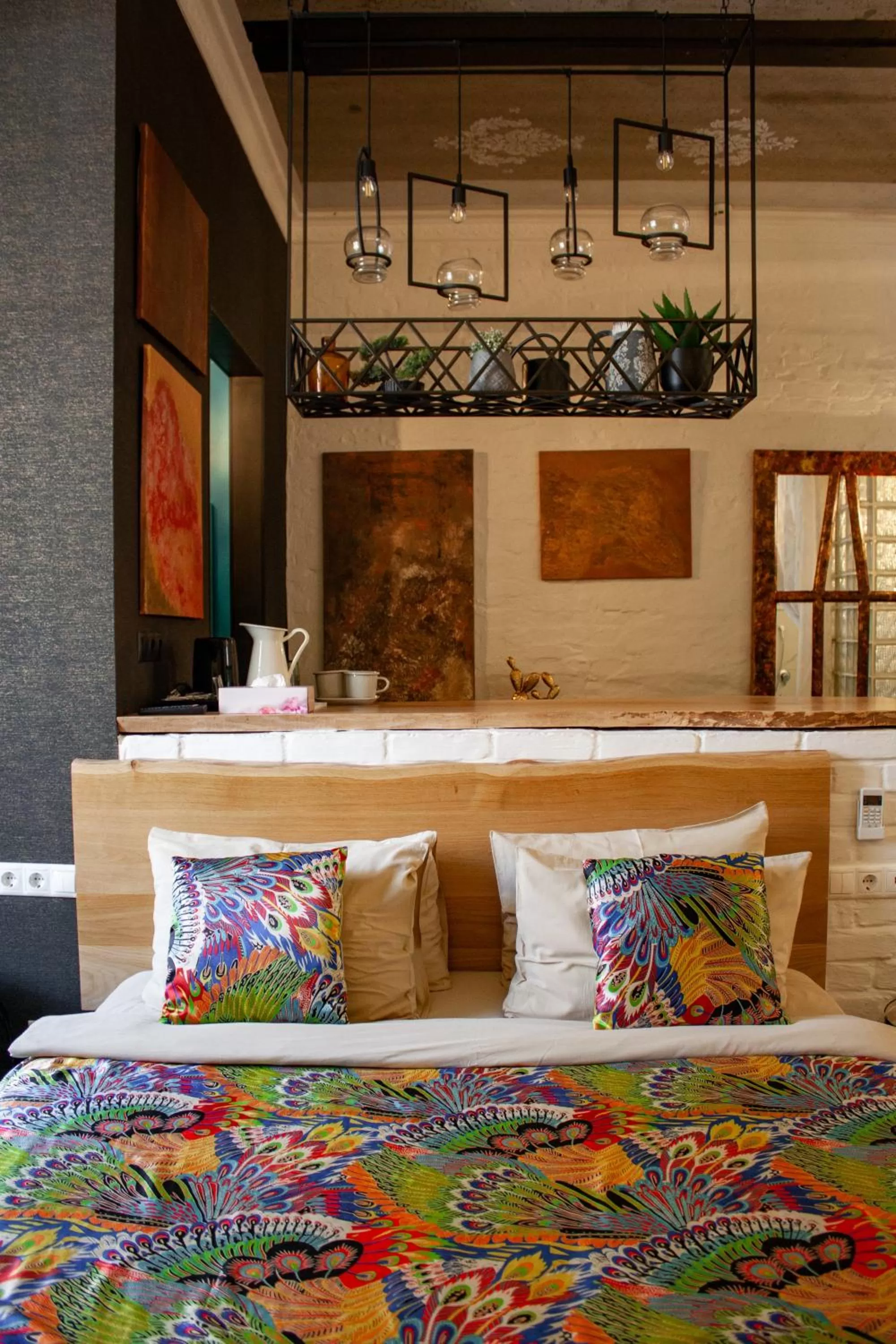 Bed in MaNNa Boutique Hotel