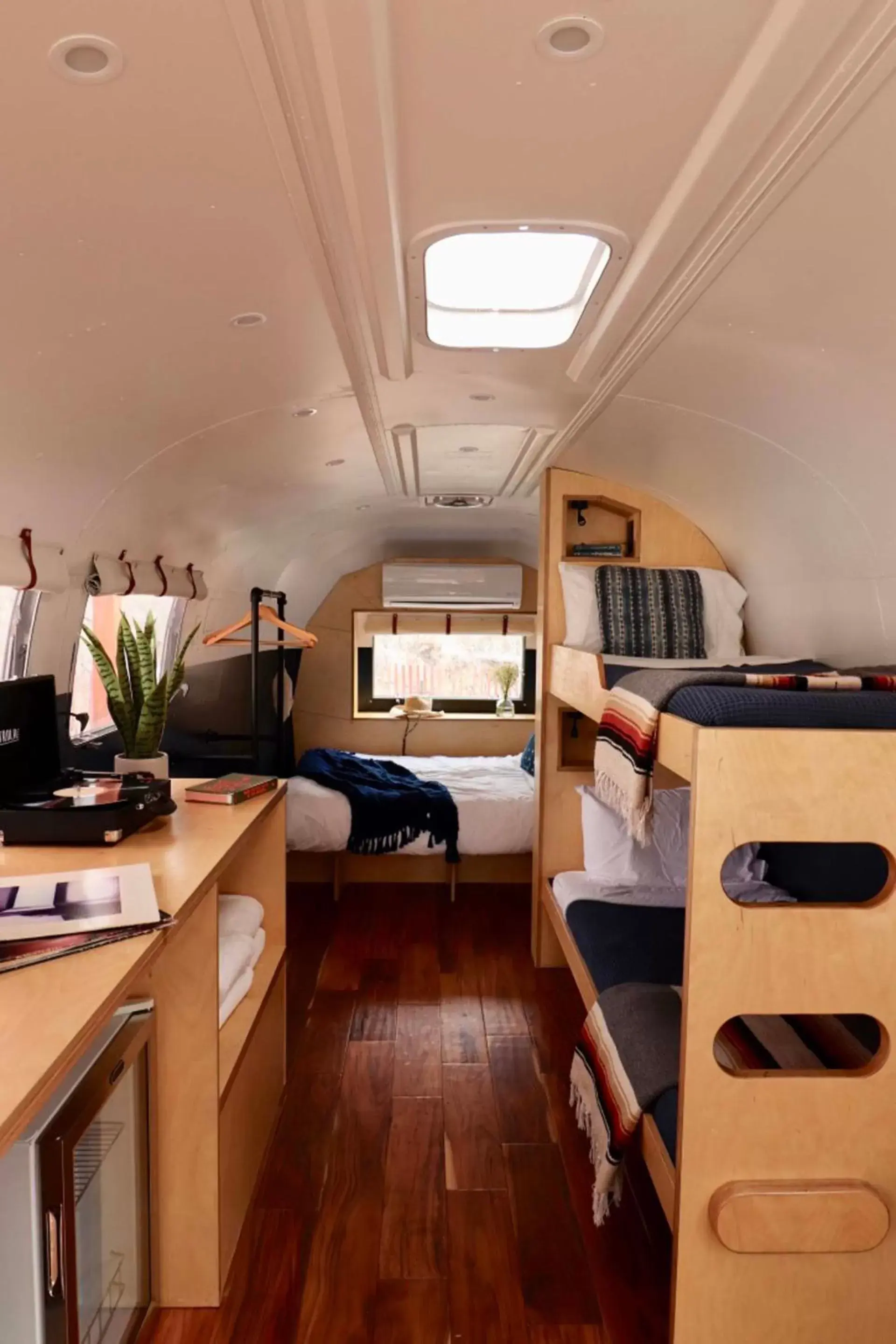 bunk bed in Amigo Motor Lodge bunk bed in Amigo Motor Lodge