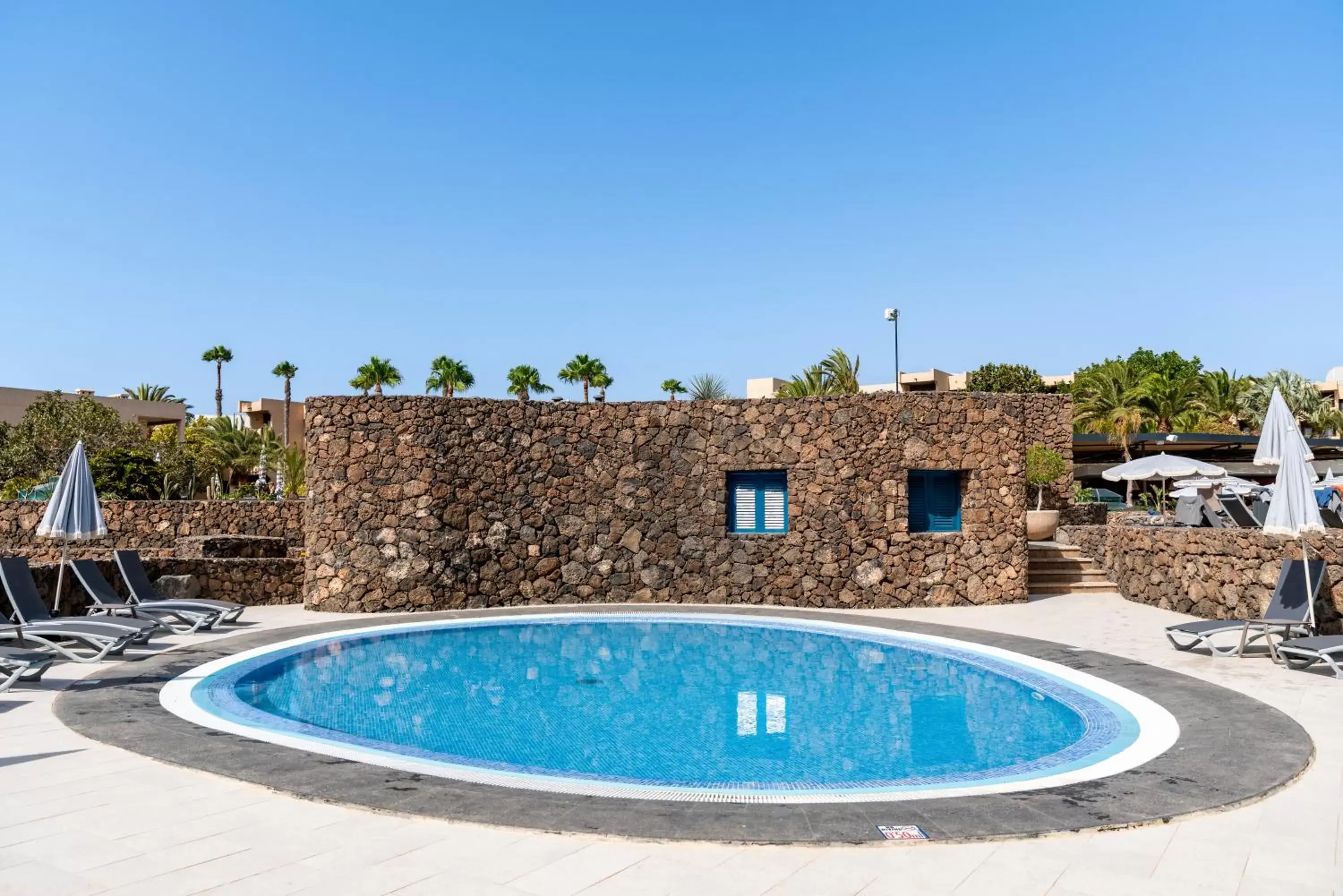 Swimming Pool in Barceló Lanzarote Active Resort