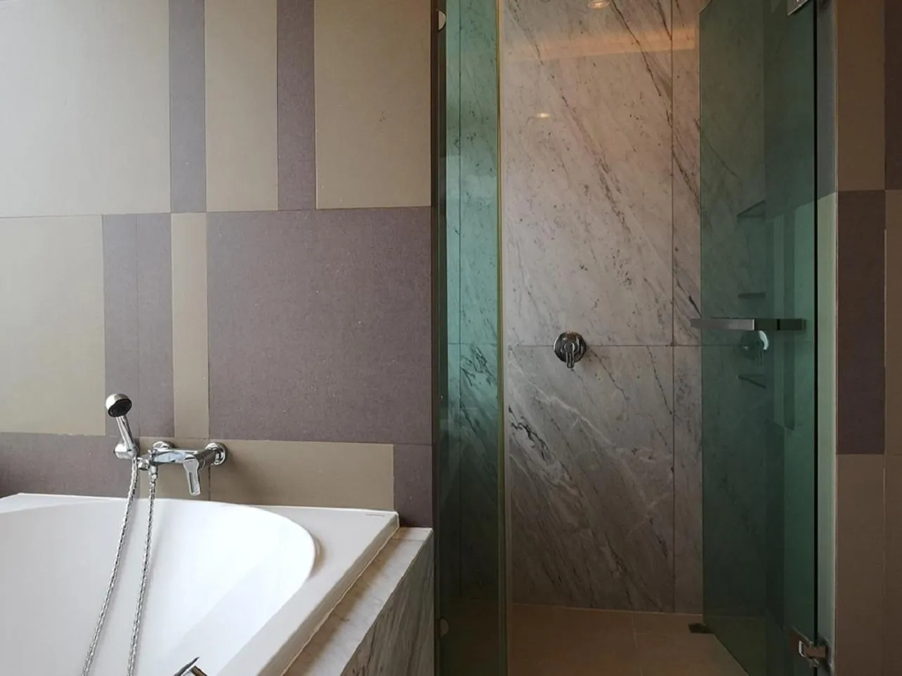 Bathroom in Way Hotel Pattaya