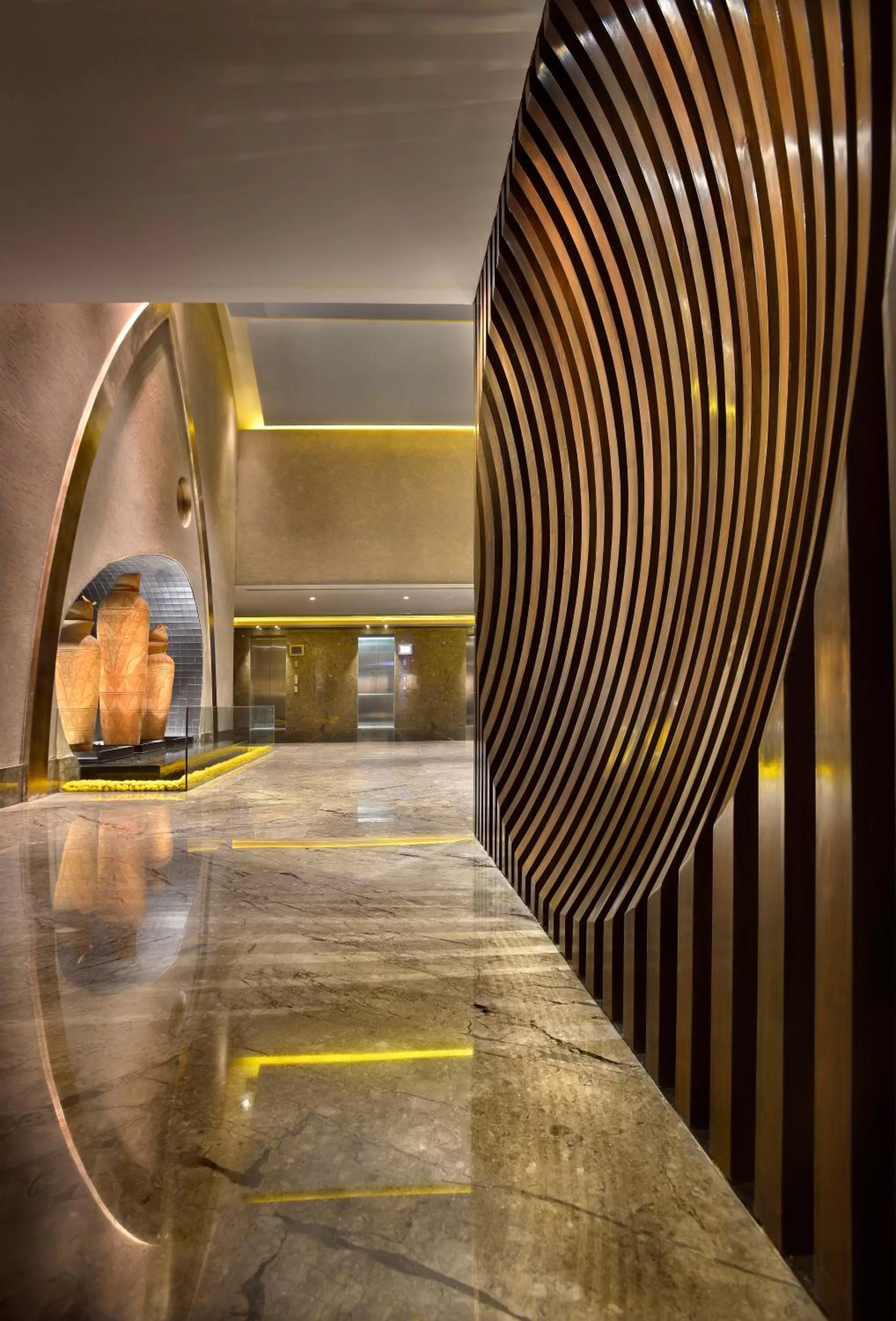 Lobby or reception in The Lalit Great Eastern Kolkata