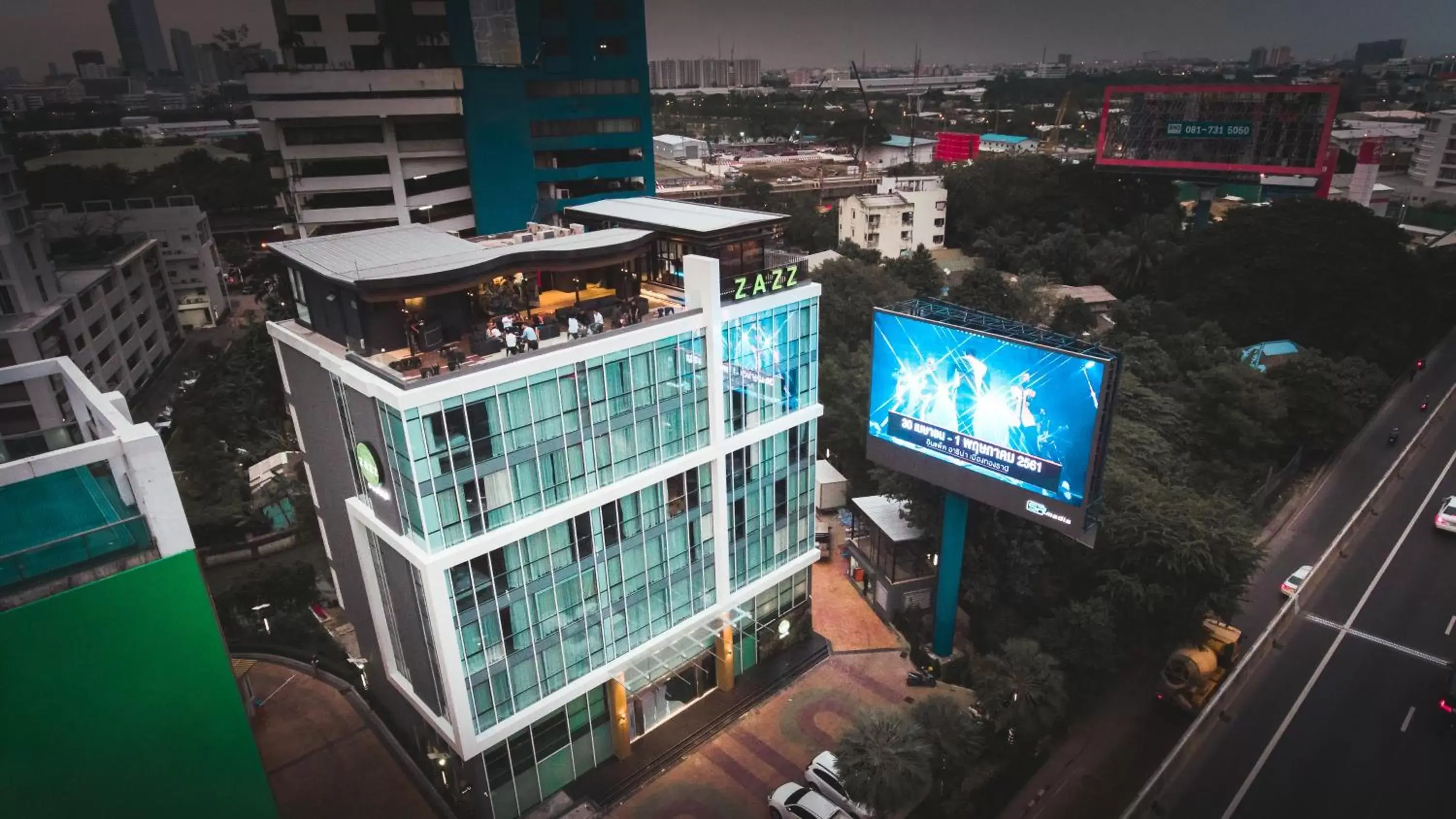 Property building, Bird's-eye View in Zazz Urban Bangkok