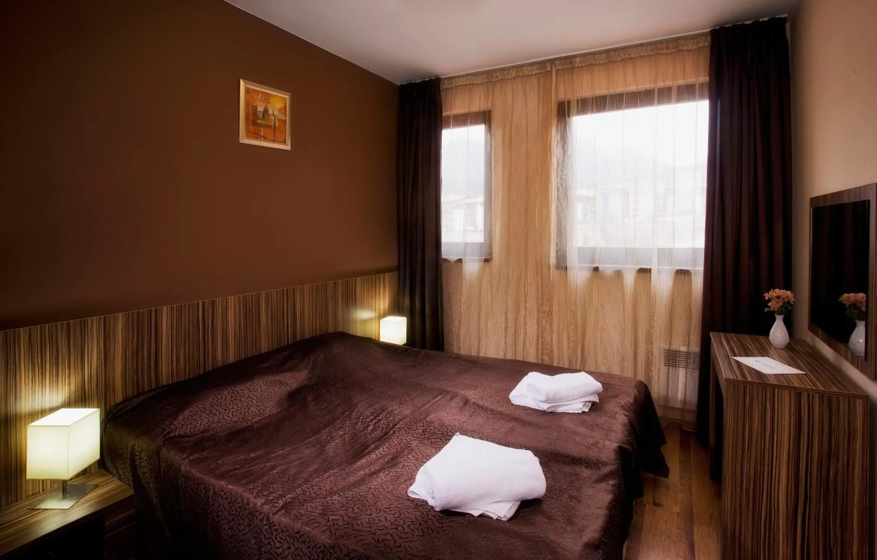 Bedroom, Bed in Hotel Casa Karina Bansko - Half Board & All Inclusive